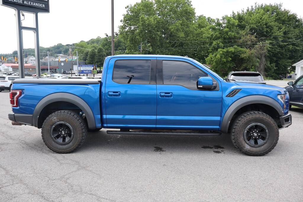 Used 2017 Ford F-150 Raptor Truck SuperCrew Cab