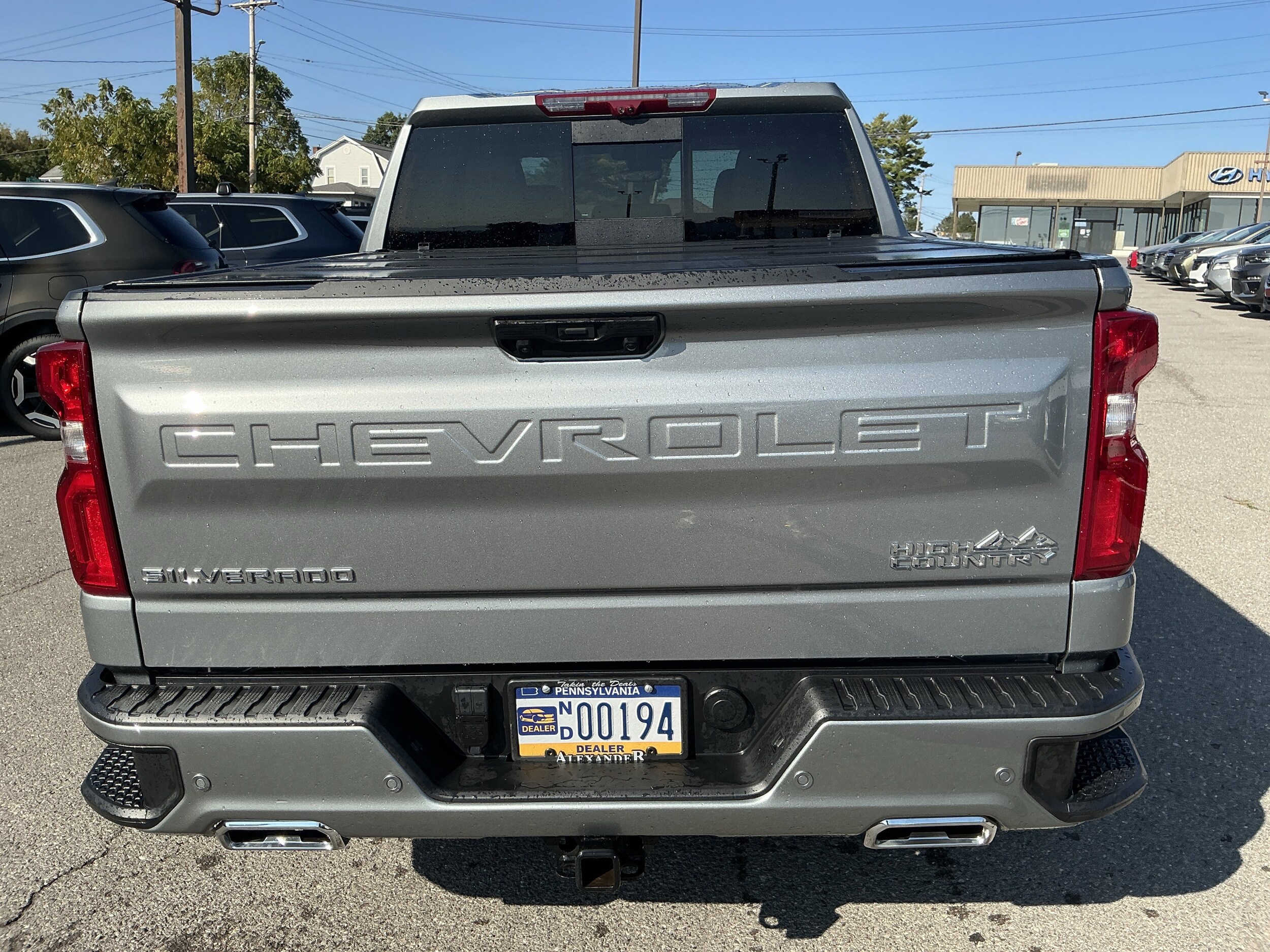 2025 Chevrolet Silverado 1500 High Country photo 4