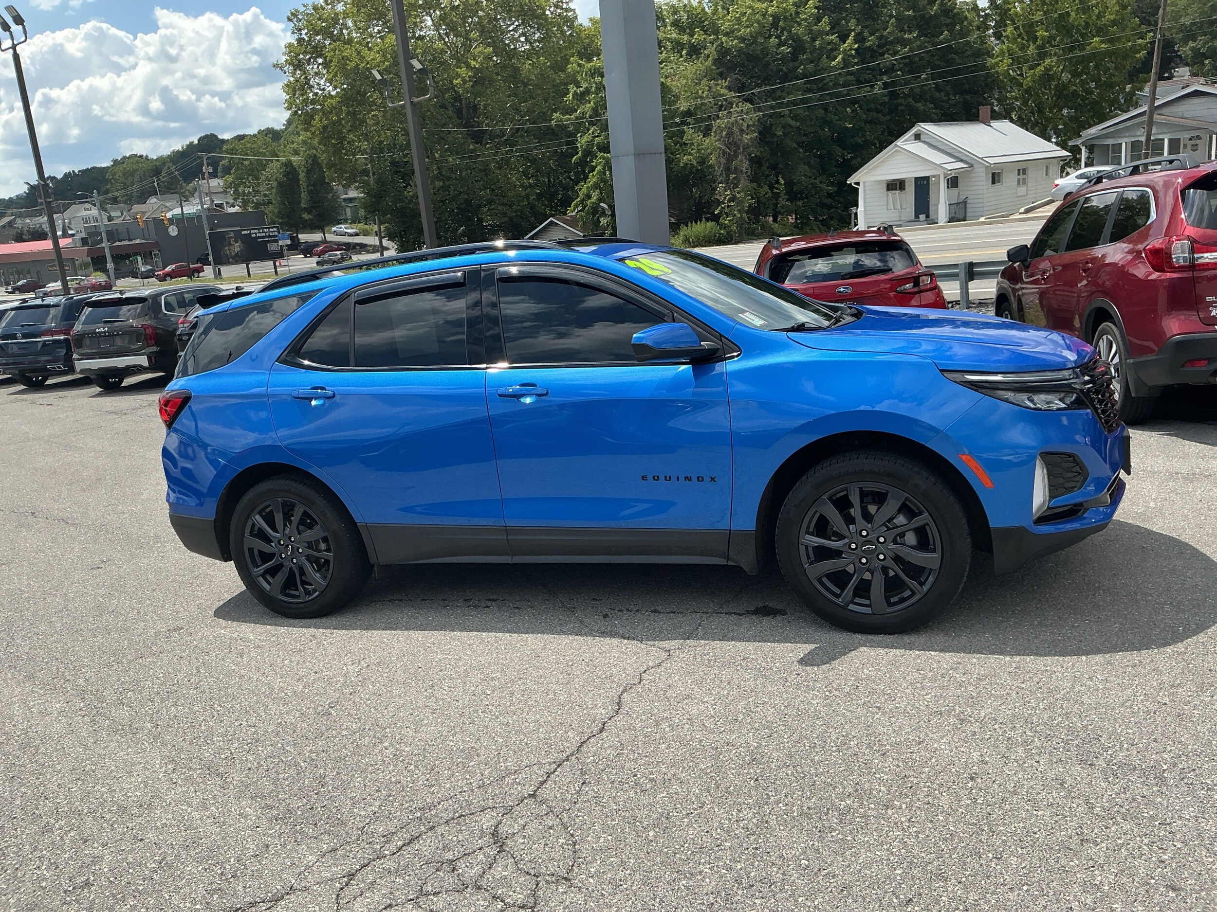 2024 Chevrolet Equinox RS photo 2