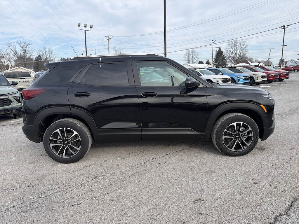 New 2026 Chevrolet Trailblazer LT SUV