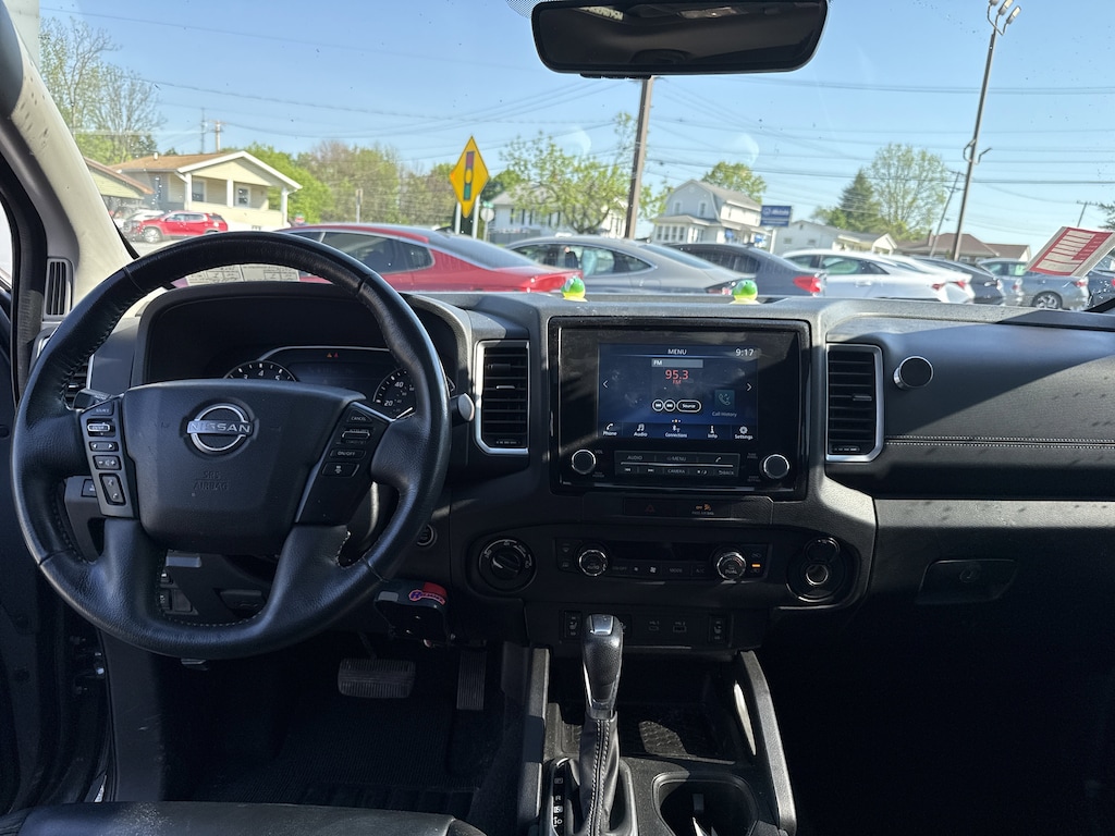 Used 2023 Nissan Frontier SV Truck Crew Cab