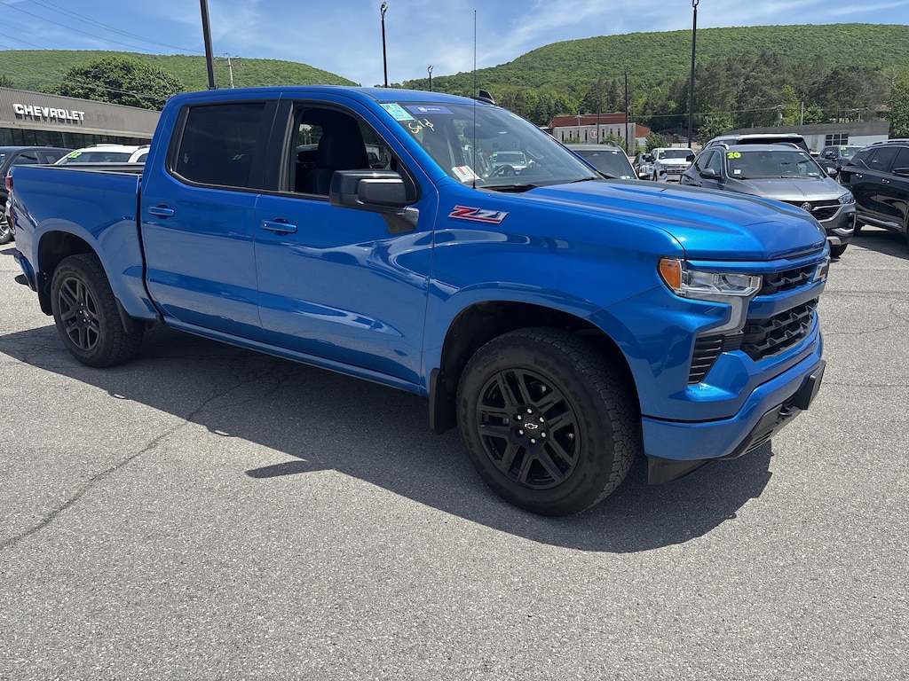 Used 2024 Chevrolet Silverado 1500 RST Truck Crew Cab