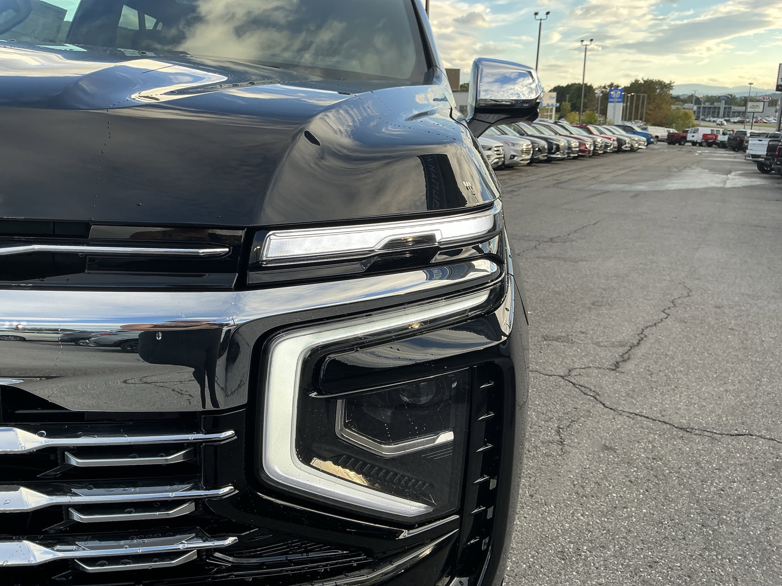 2026 Chevrolet Tahoe Premier - Photo 10
