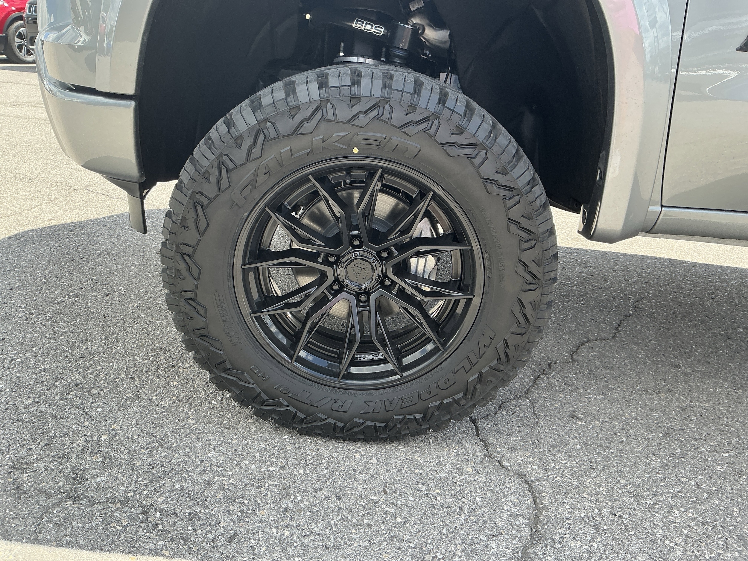 2025 Chevrolet Silverado 1500 RST - Photo 11