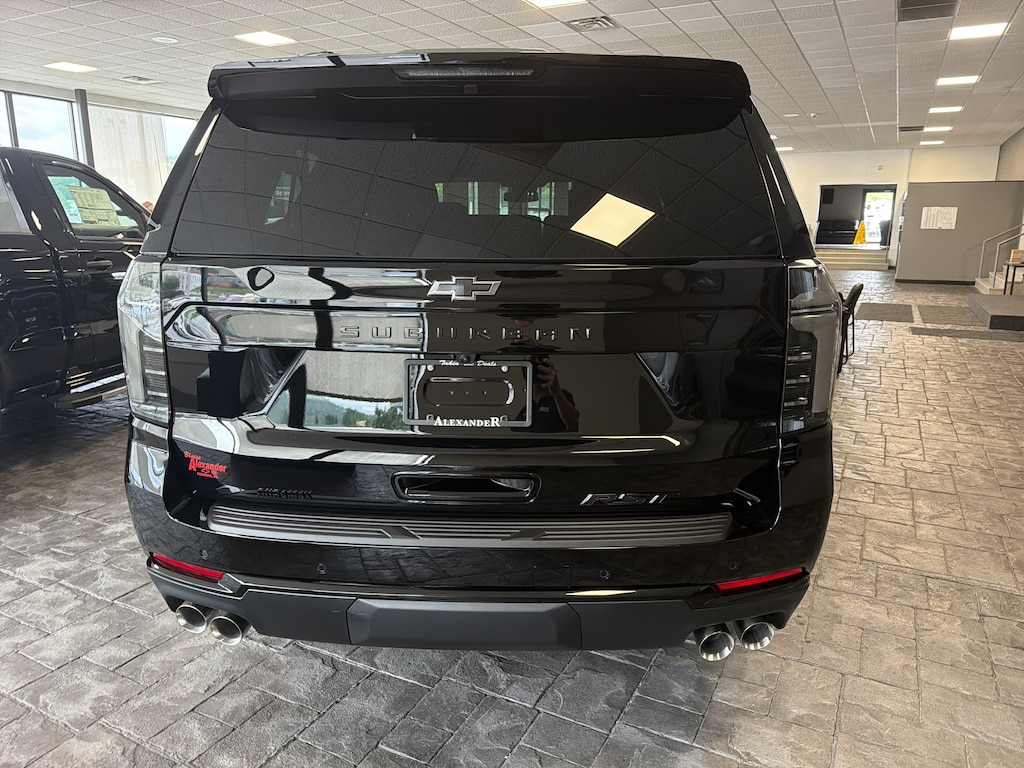 New 2026 Chevrolet Suburban RST SUV