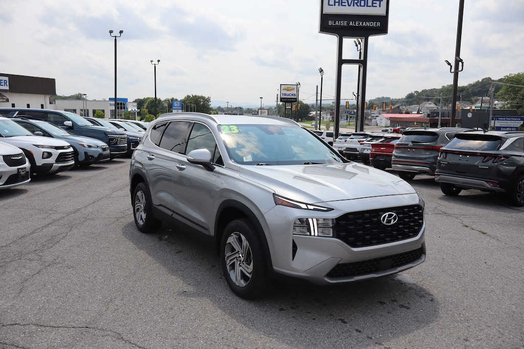 Used 2023 Hyundai Santa Fe SEL SUV