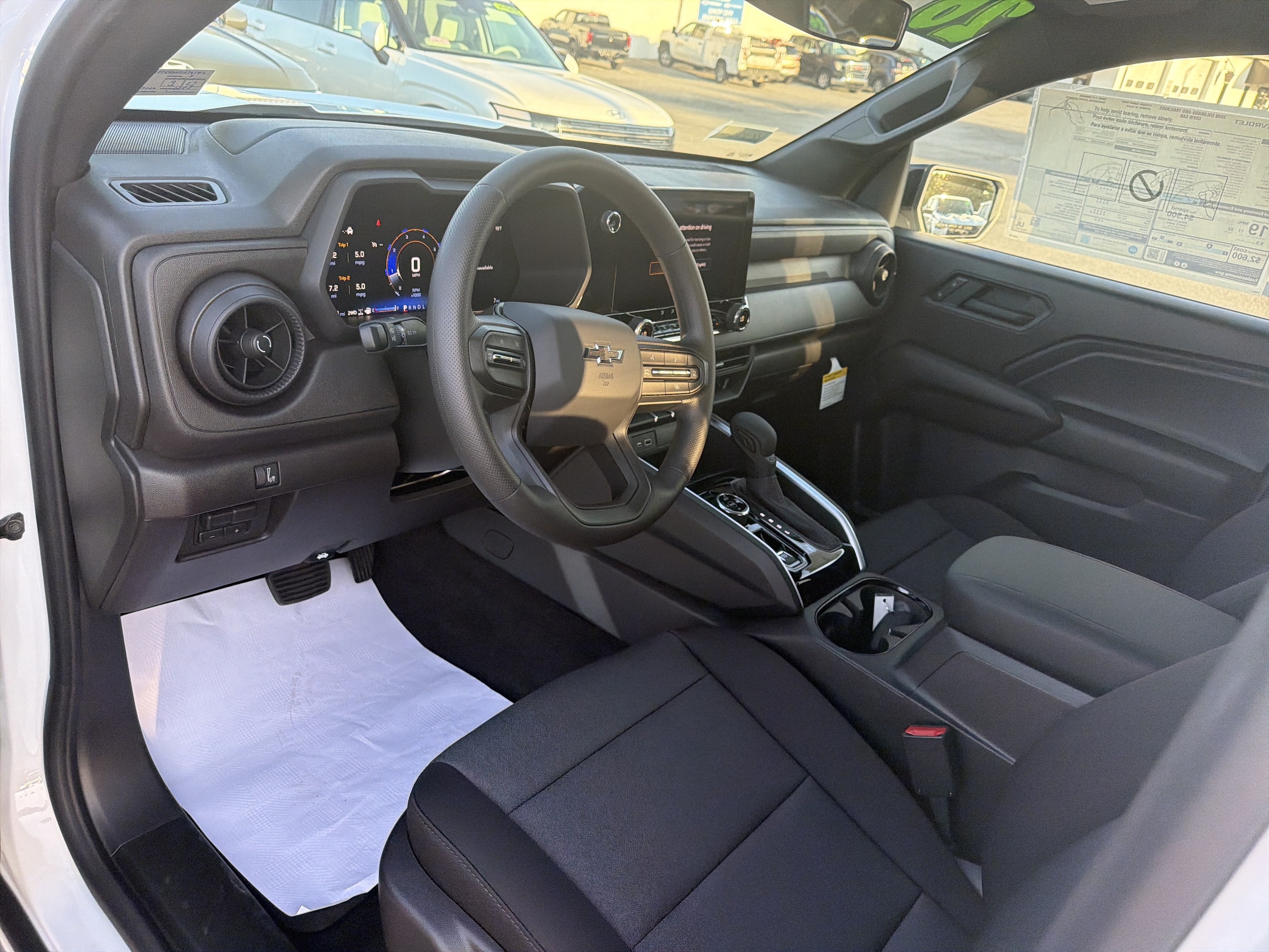 2026 Chevrolet Colorado Trail Boss - Photo 15