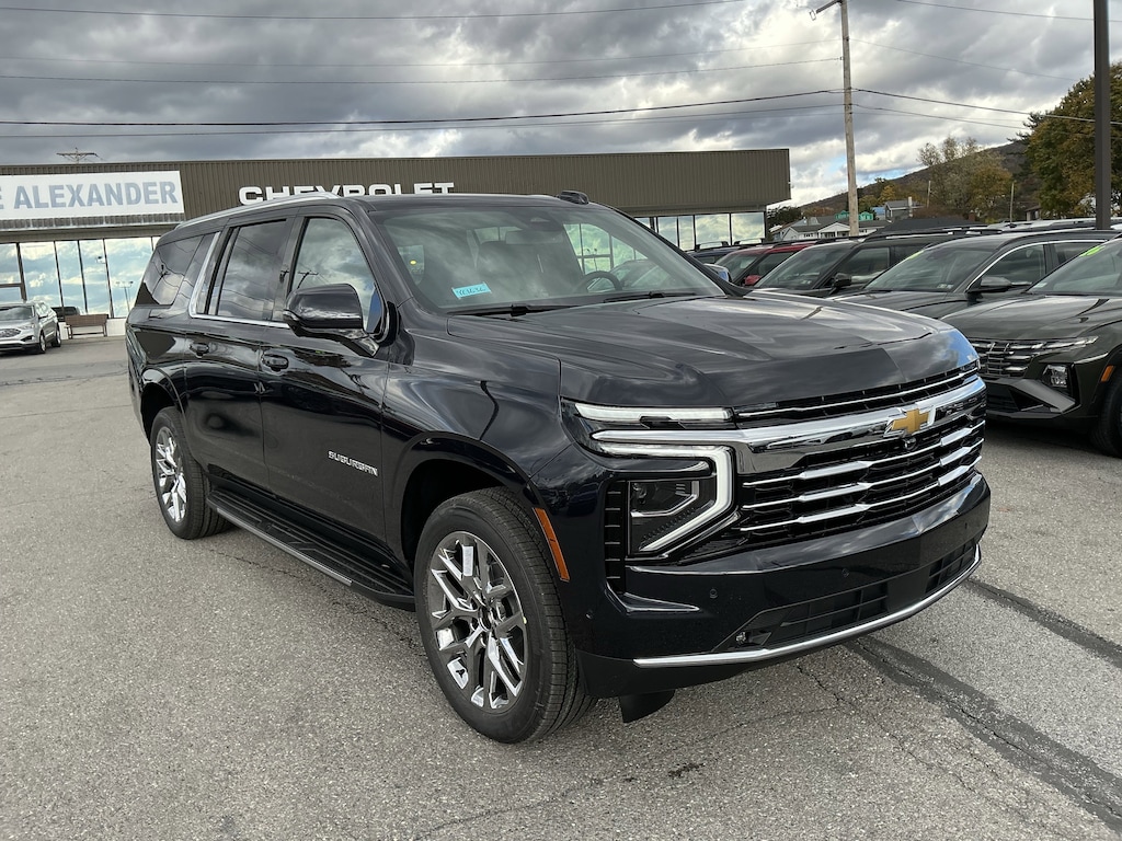 New 2026 Chevrolet Suburban LT SUV