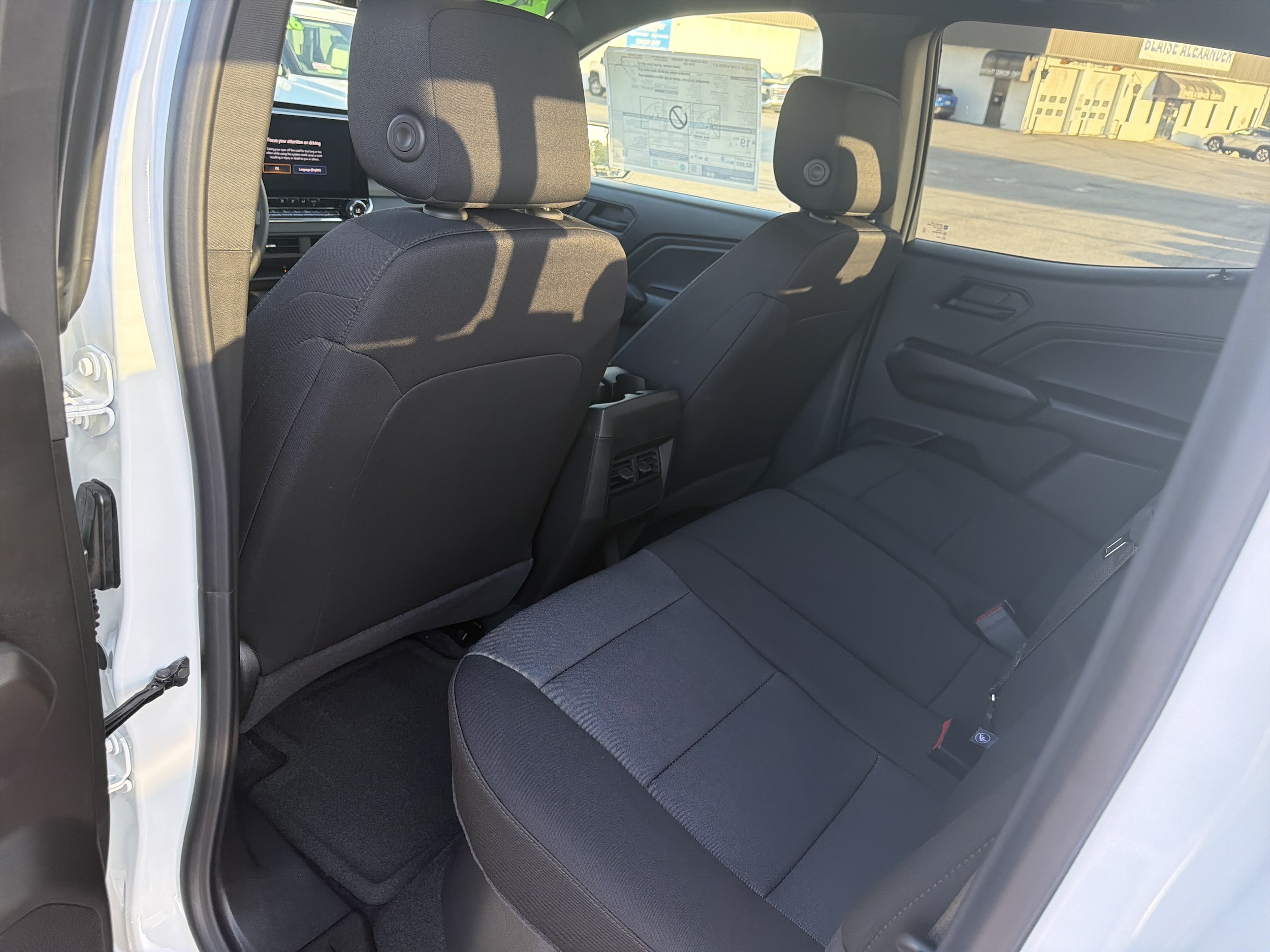 2026 Chevrolet Colorado Trail Boss - Photo 17