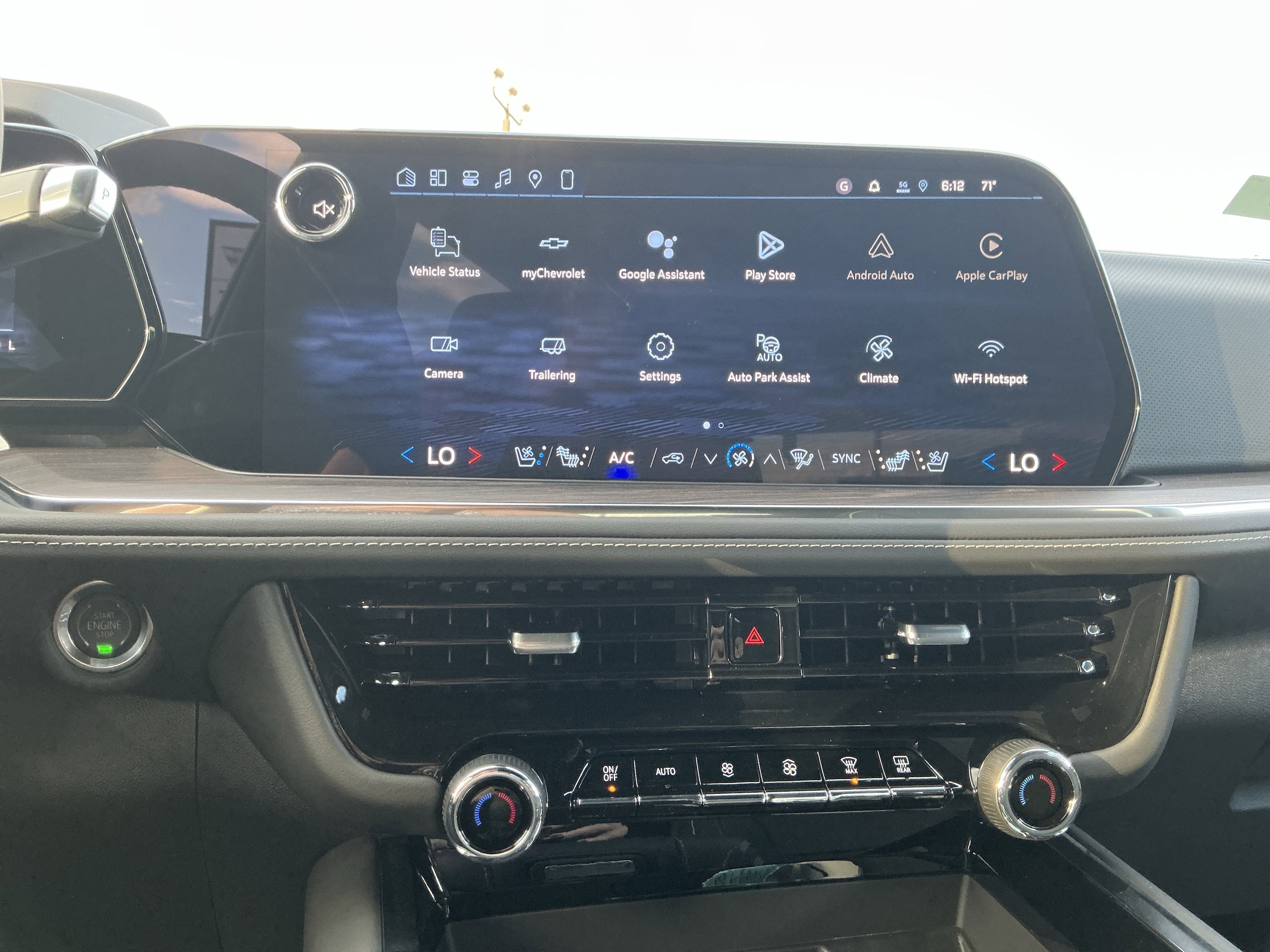 2026 Chevrolet Tahoe Premier - Photo 22
