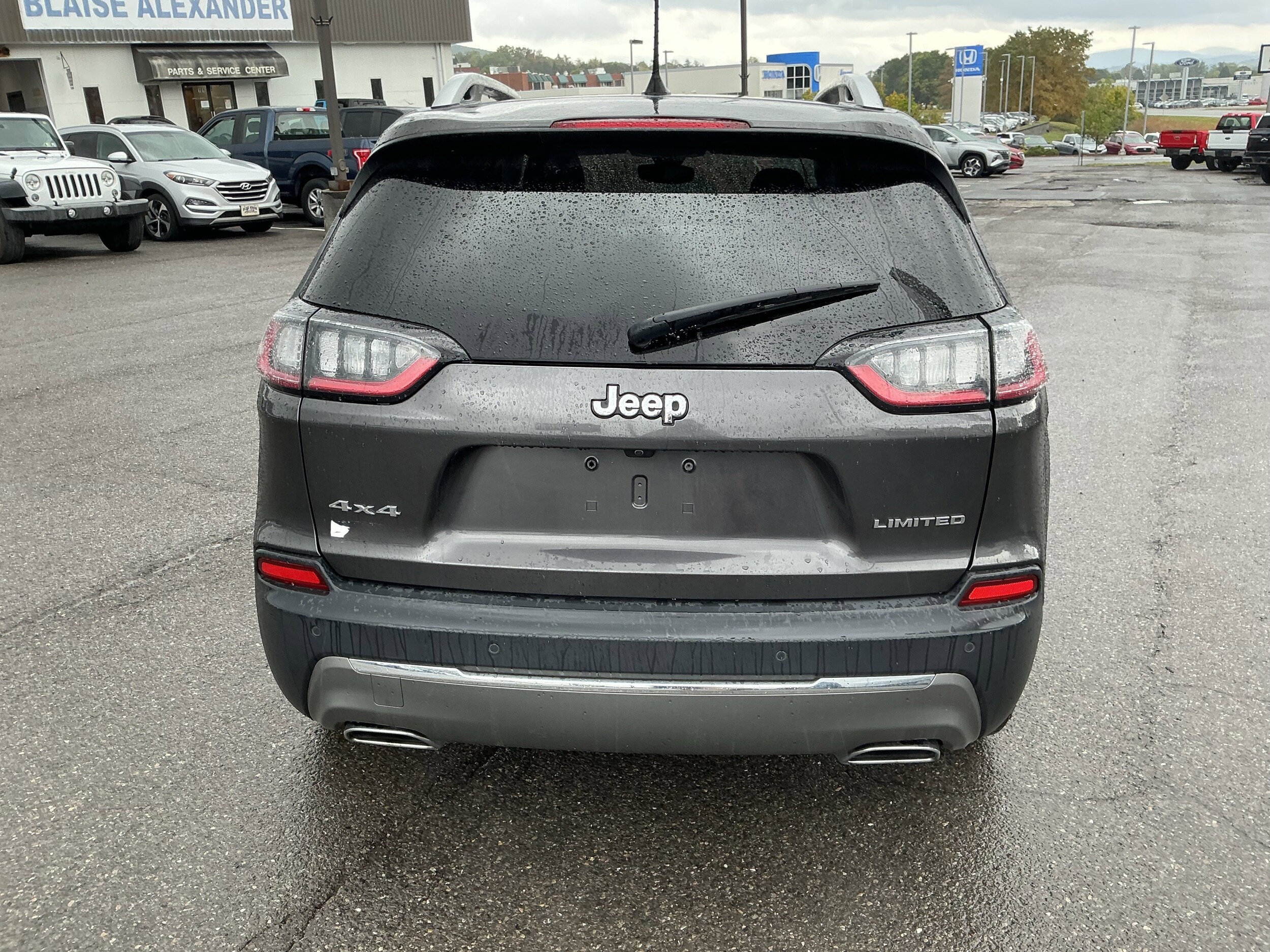 2020 Jeep Cherokee Limited photo 2