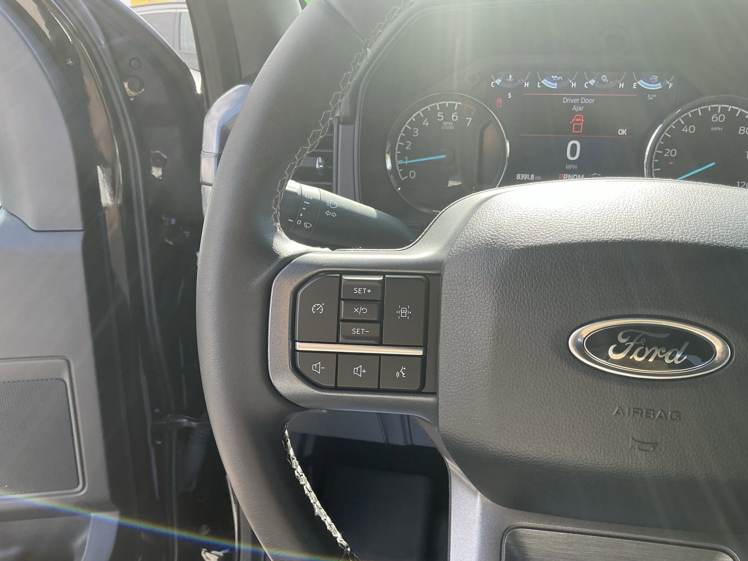 2023 Ford F-150 XL photo 2