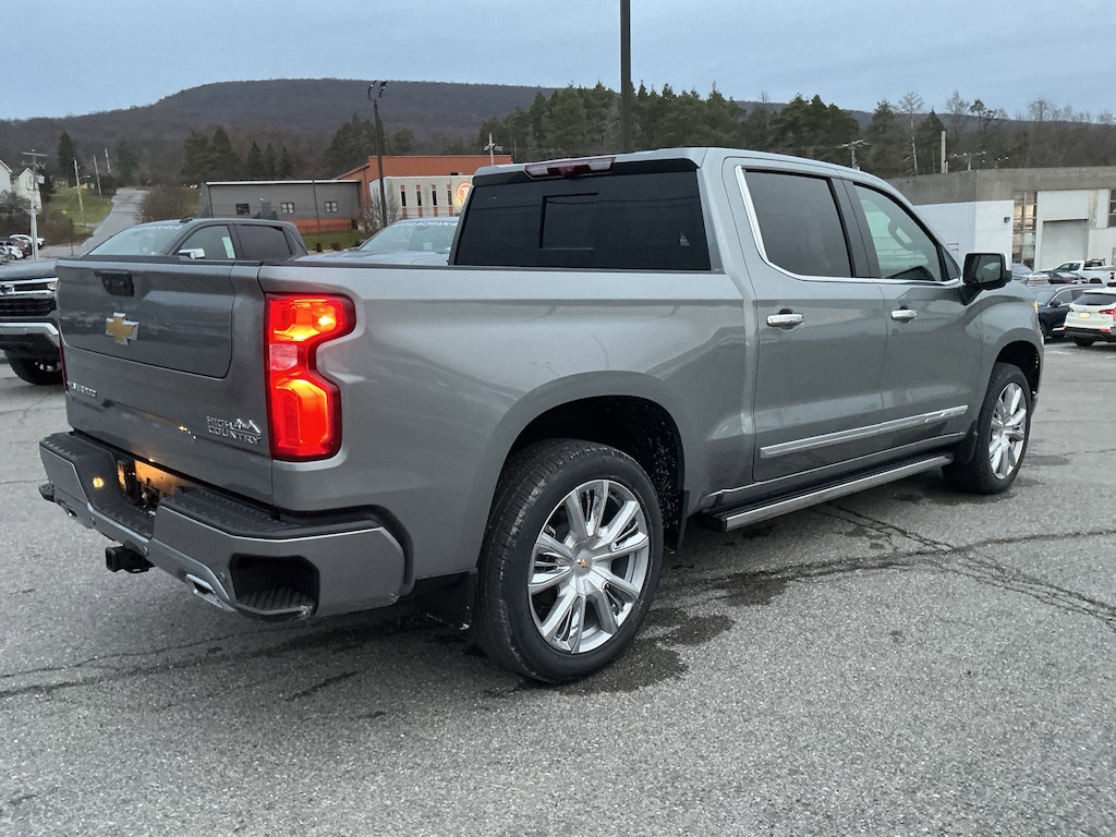 New 2026 Chevrolet Silverado 1500 High Country Truck