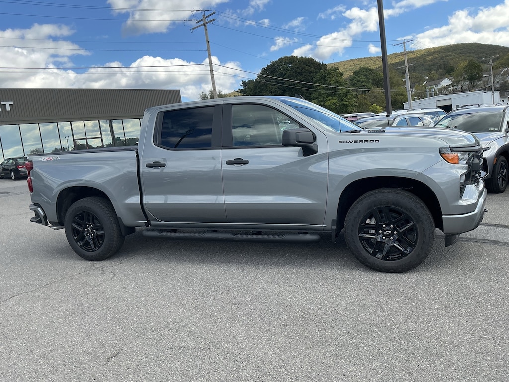 New 2026 Chevrolet Silverado 1500 Custom Truck