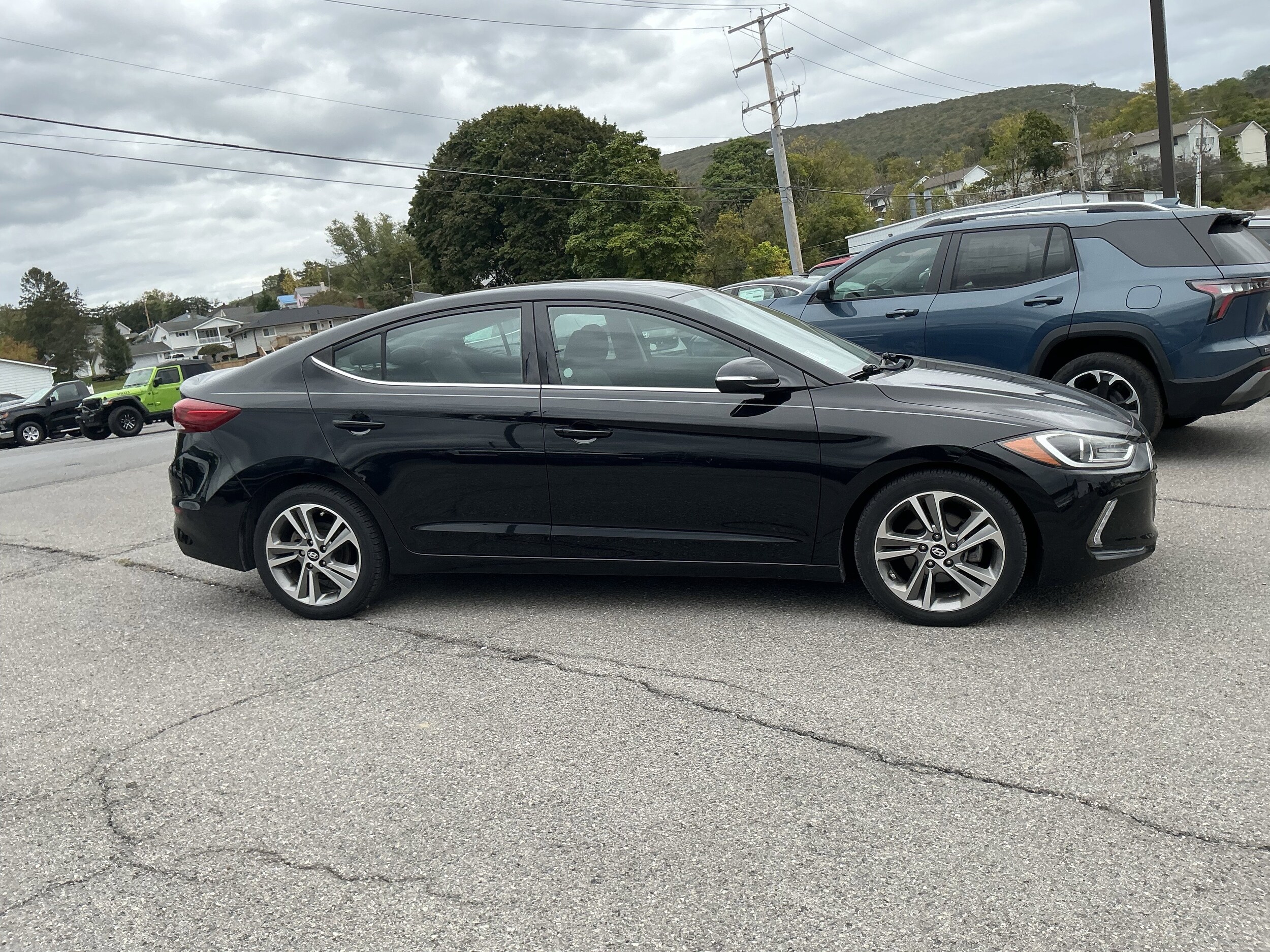 2018 Hyundai Elantra Limited photo 2