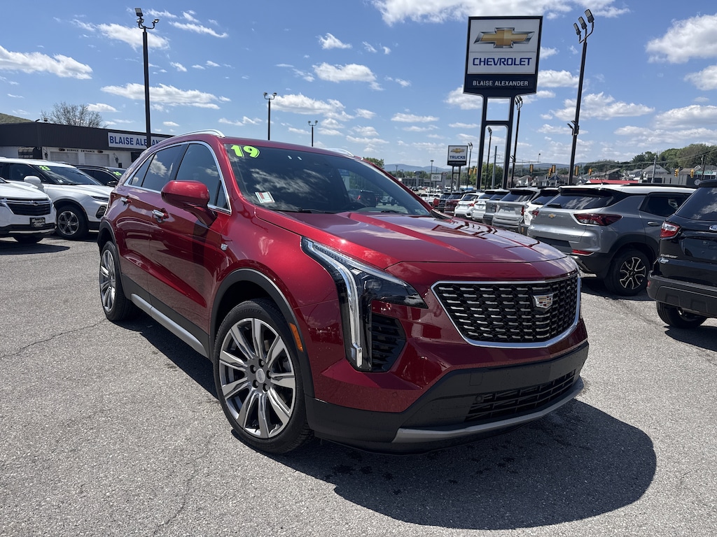 Used 2019 CADILLAC XT4 AWD Premium Luxury SUV