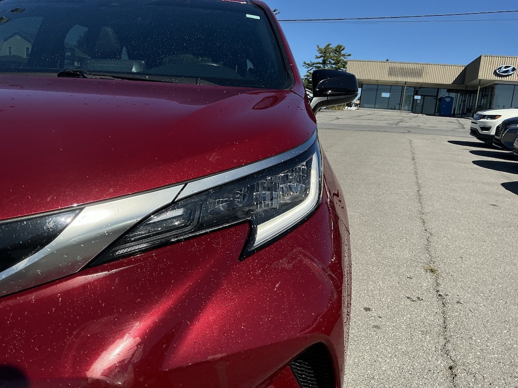 Used 2021 Toyota Sienna XSE Van