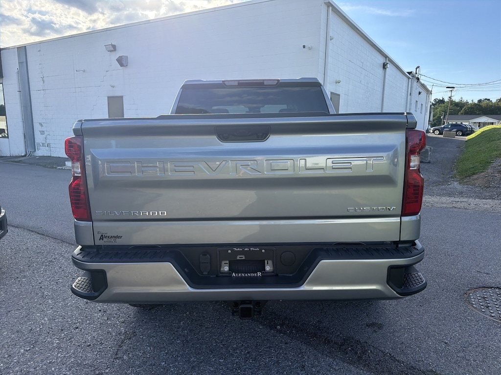 New 2026 Chevrolet Silverado 1500 Custom Truck