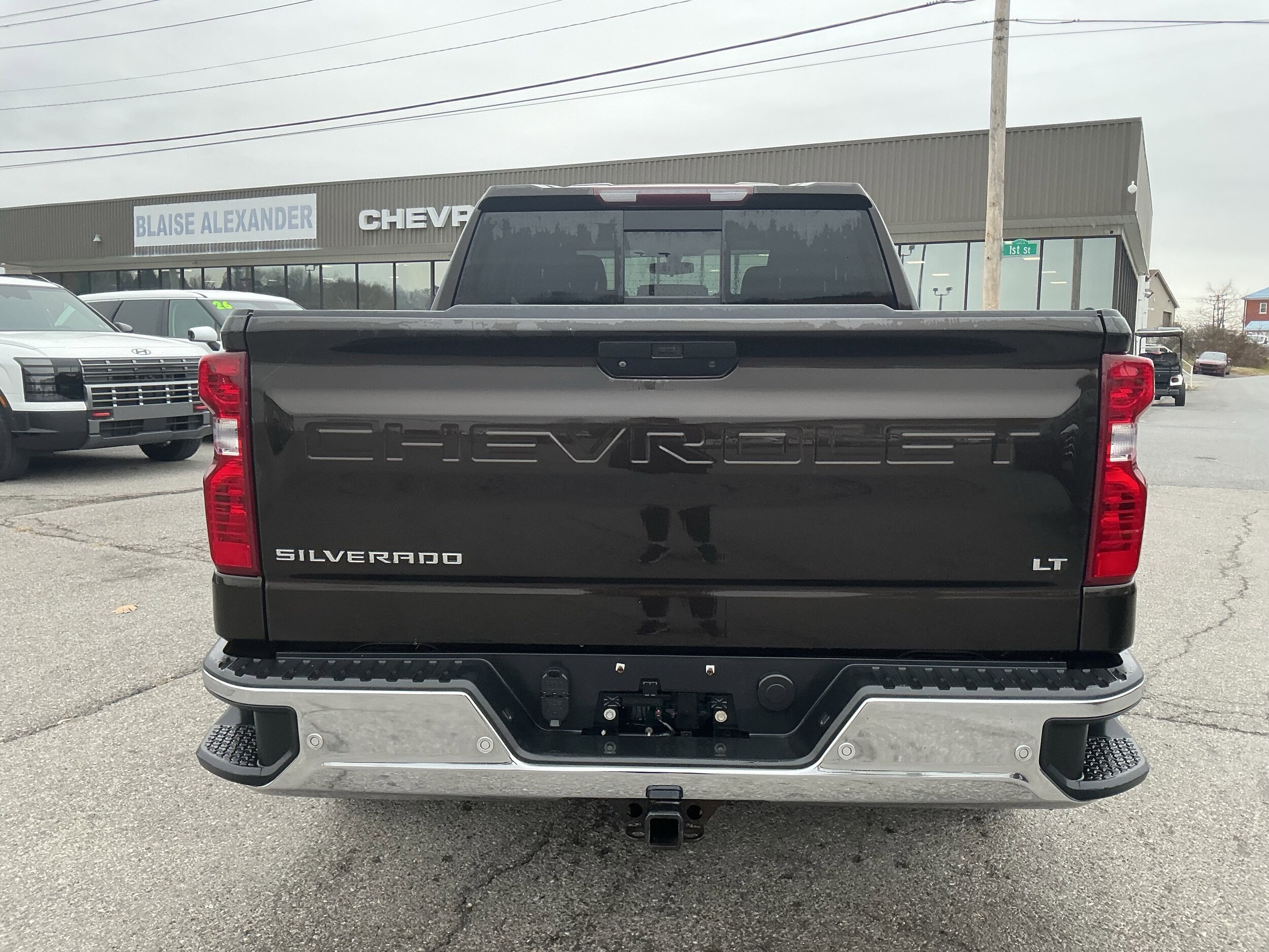 2019 Chevrolet Silverado 1500 LT photo 4