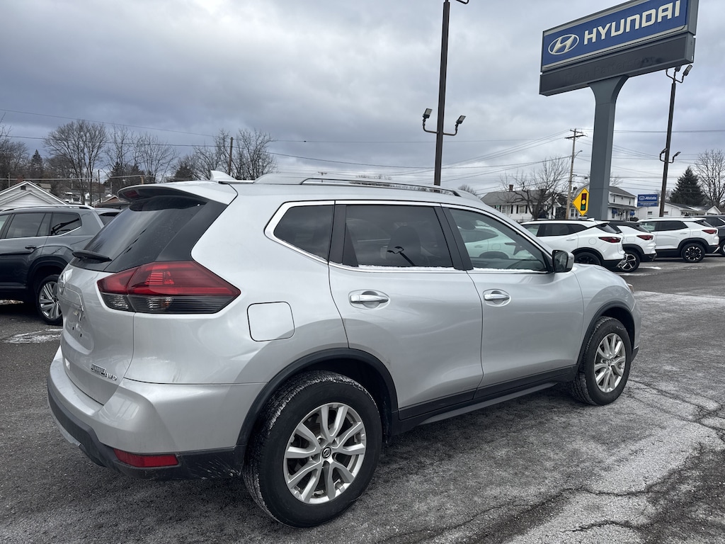 Used 2019 Nissan Rogue S SUV