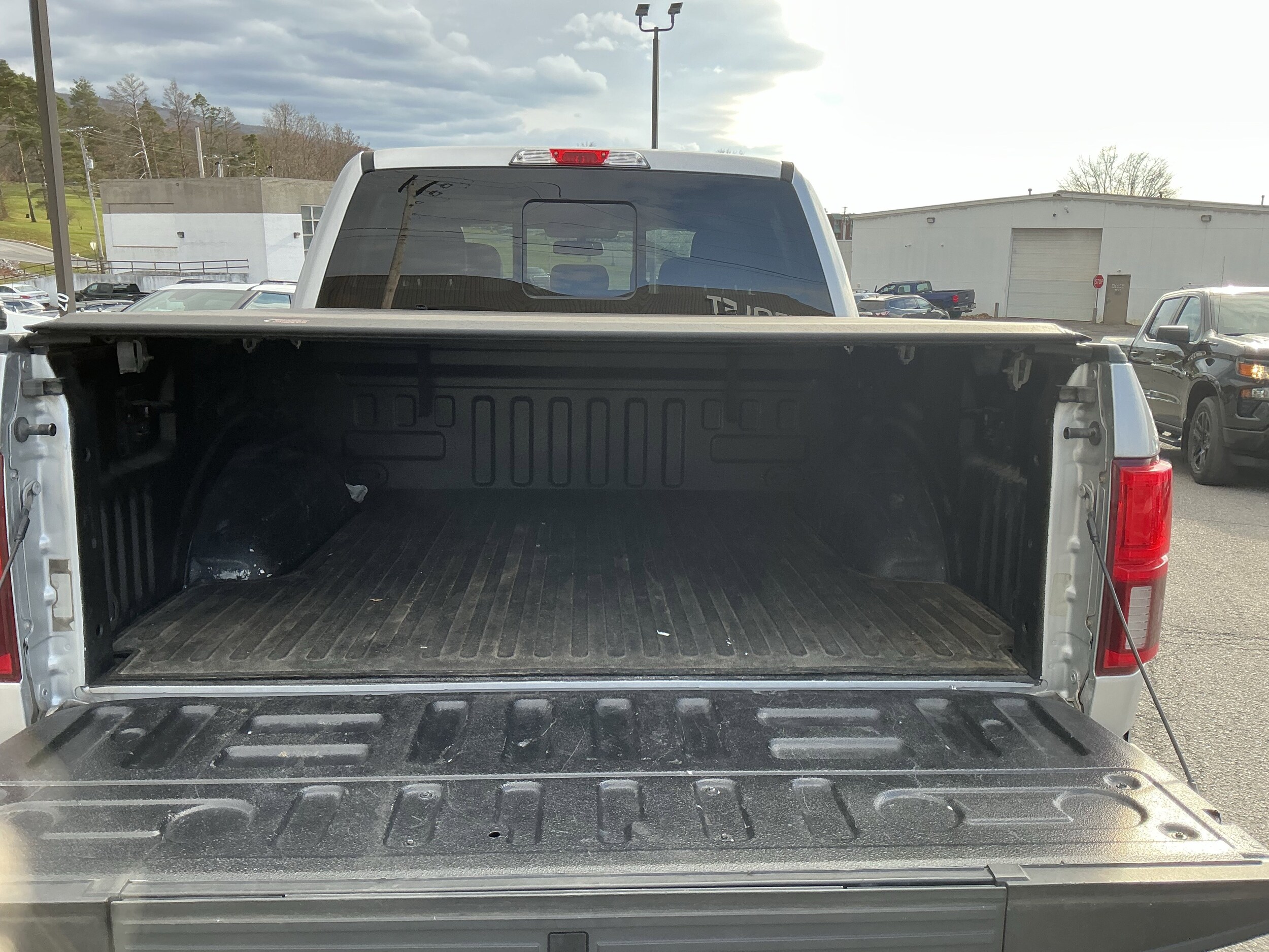 2018 Ford F-150 Lariat photo 3