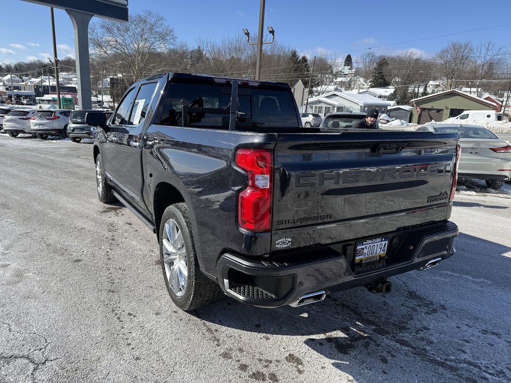 Used 2023 Chevrolet Silverado 1500 High Country Truck Crew Cab