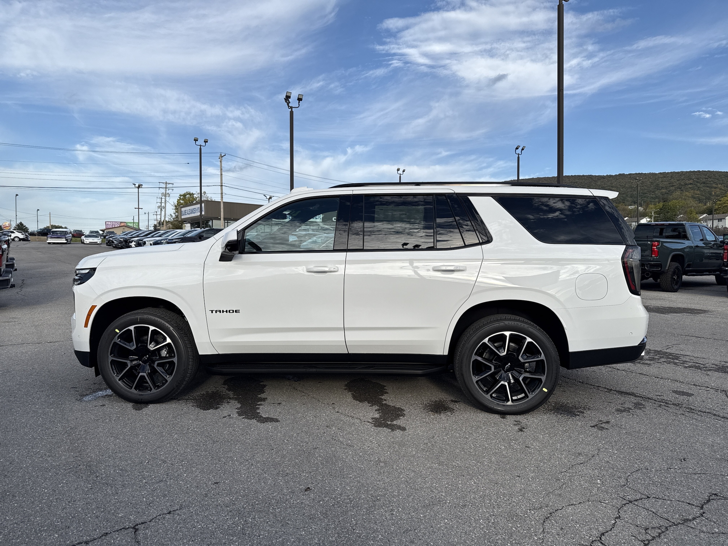 2027 Chevrolet Tahoe RST - Photo 7