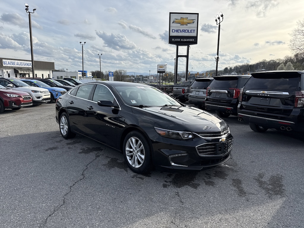 Used 2017 Chevrolet Malibu LT Sedan