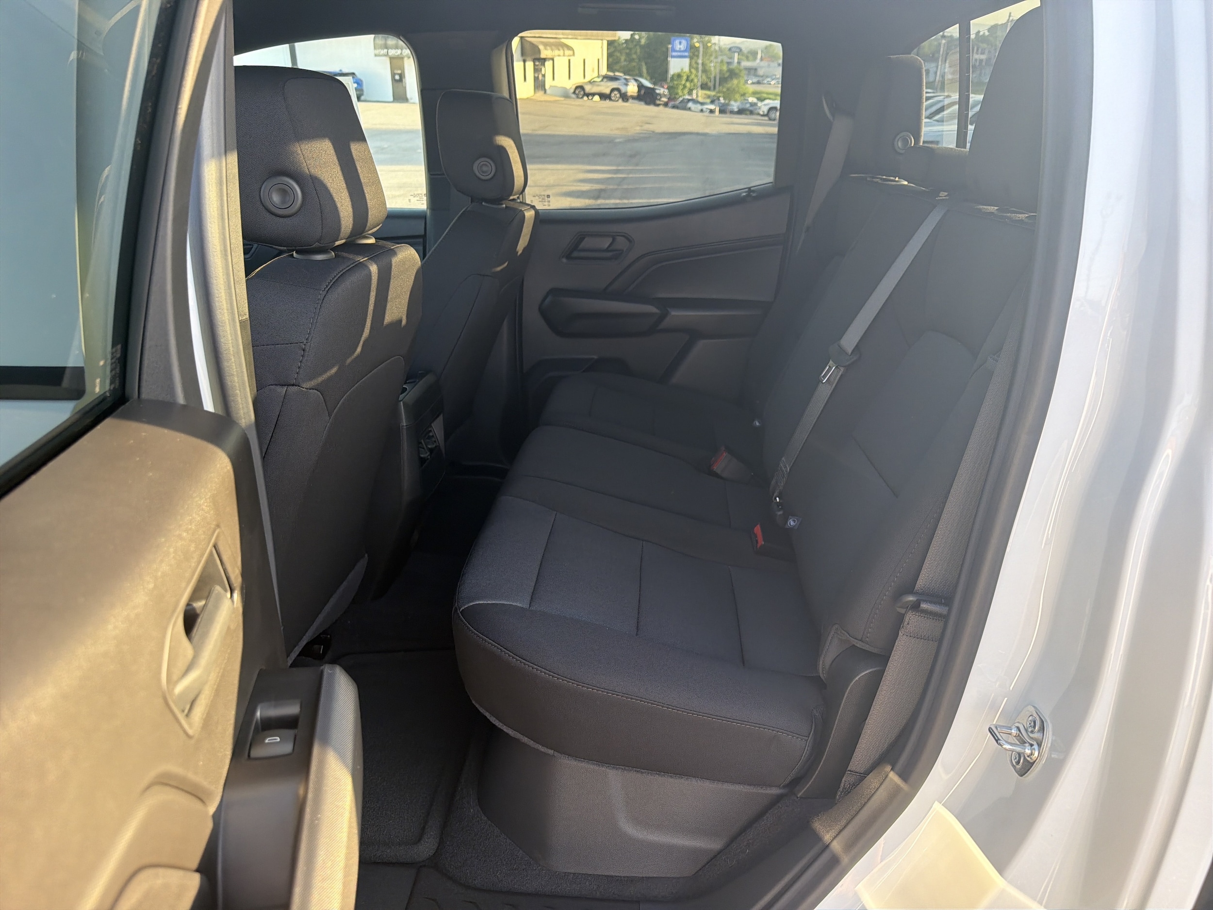 2026 Chevrolet Colorado Trail Boss - Photo 16