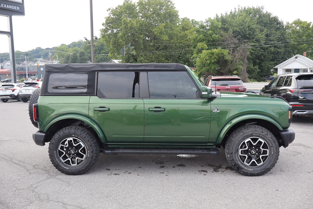 Used 2022 Ford Bronco Base SUV