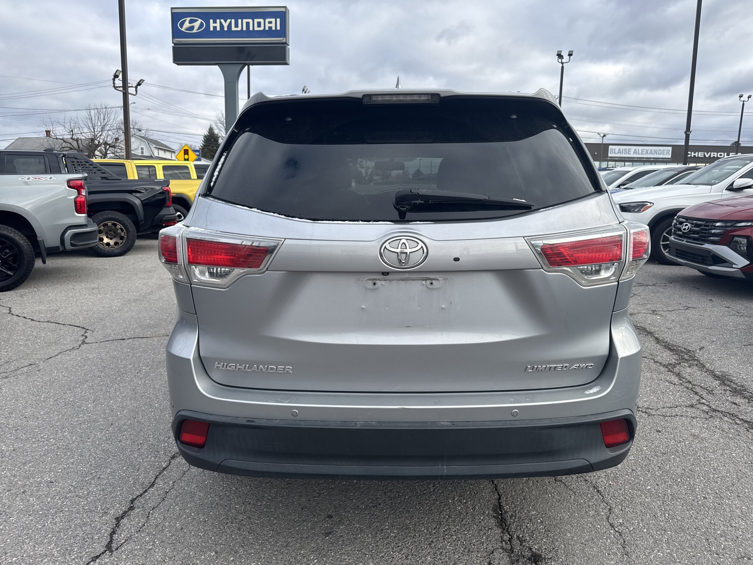 2014 Toyota Highlander Limited photo 2