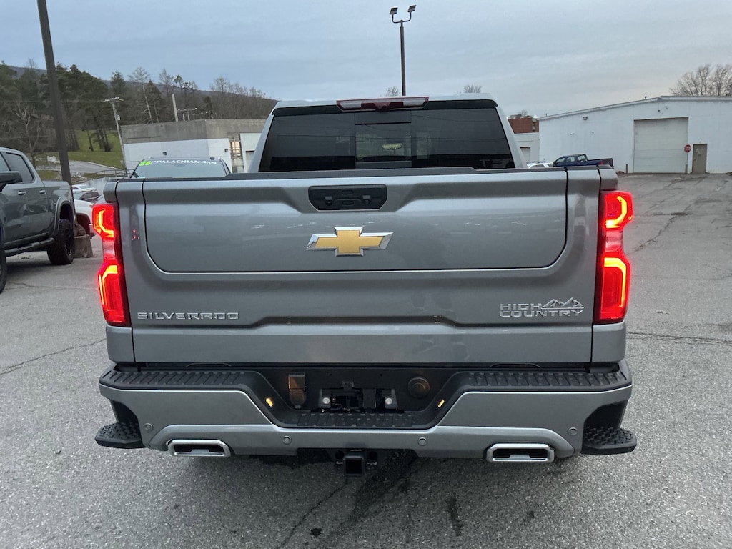 New 2026 Chevrolet Silverado 1500 High Country Truck