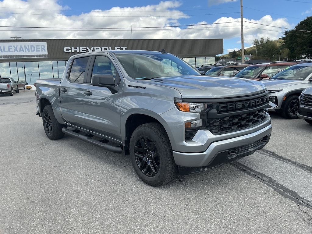 New 2026 Chevrolet Silverado 1500 Custom Truck