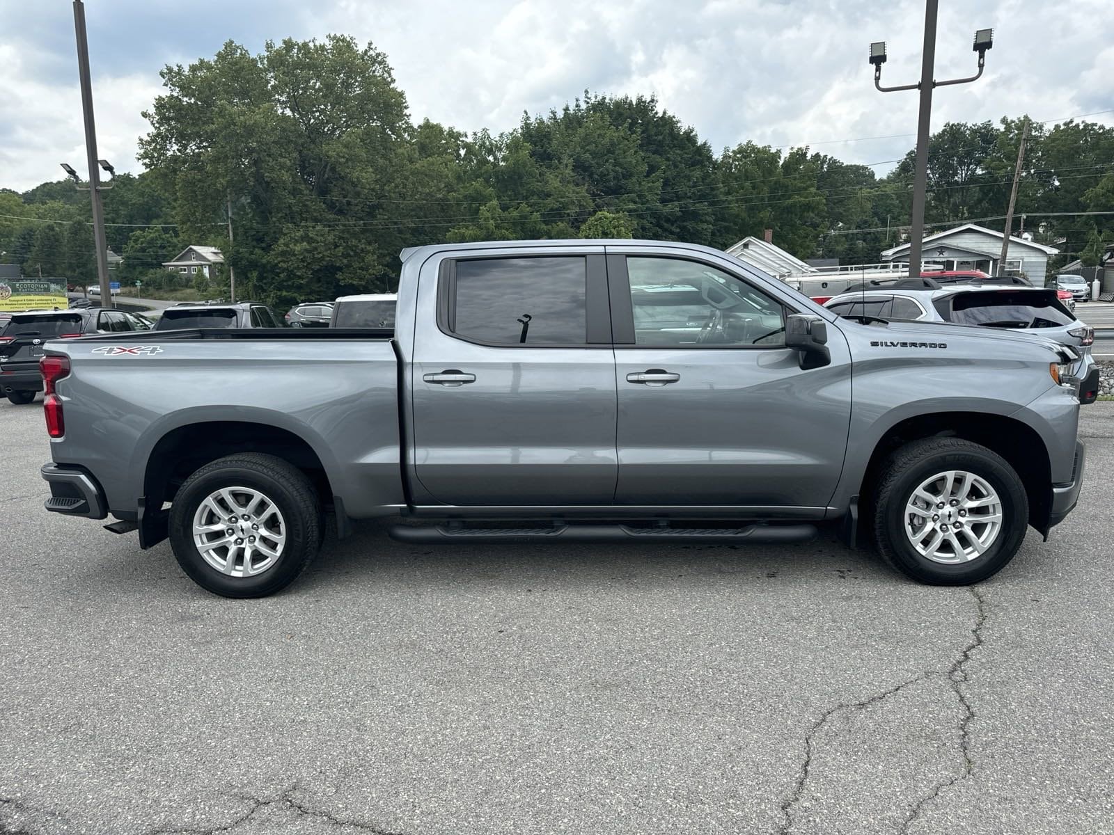 Used 2021 Chevrolet Silverado 1500 RST with VIN 3GCUYEED2MG152429 for sale in Altoona, PA