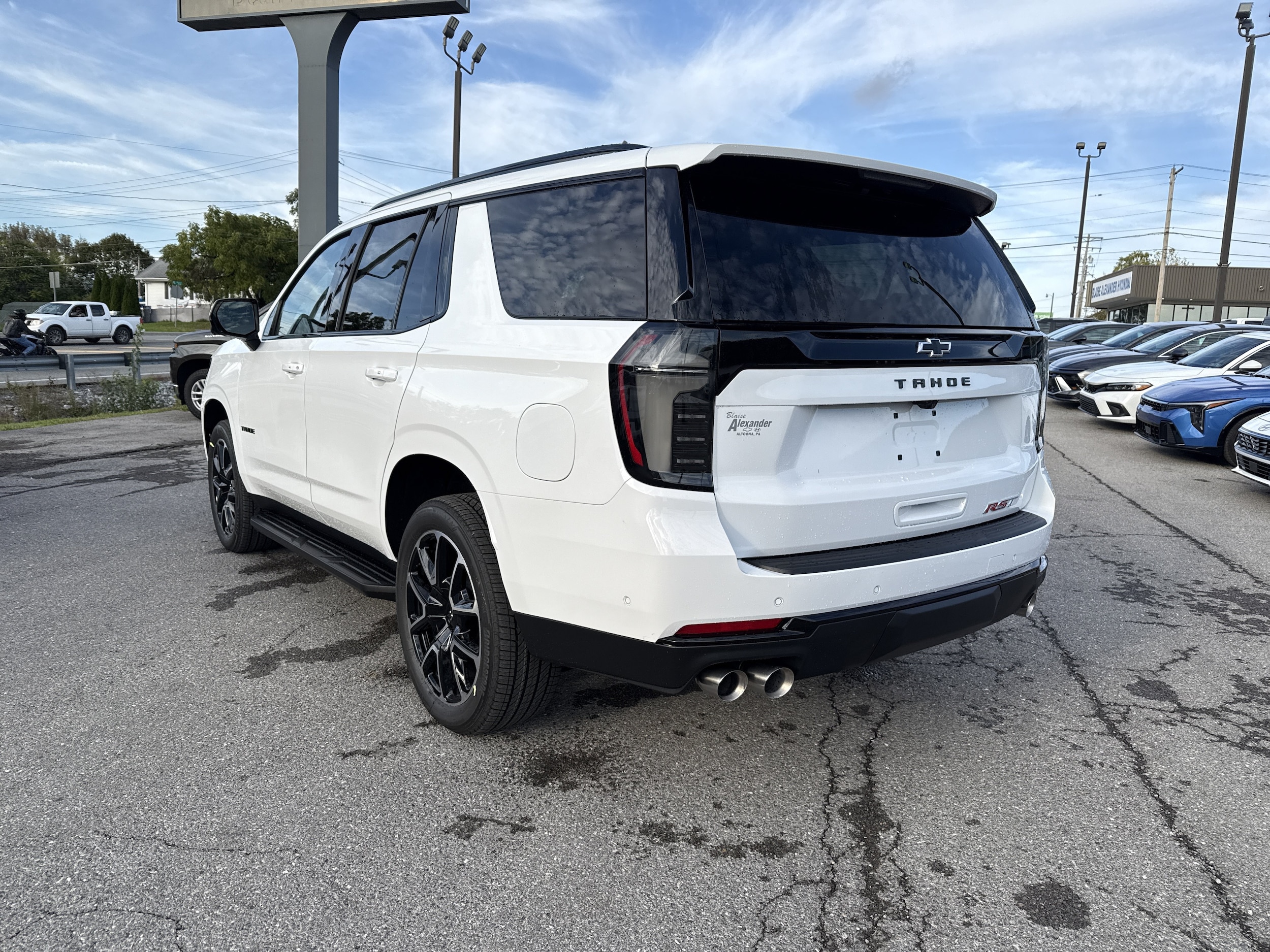 2027 Chevrolet Tahoe RST - Photo 6