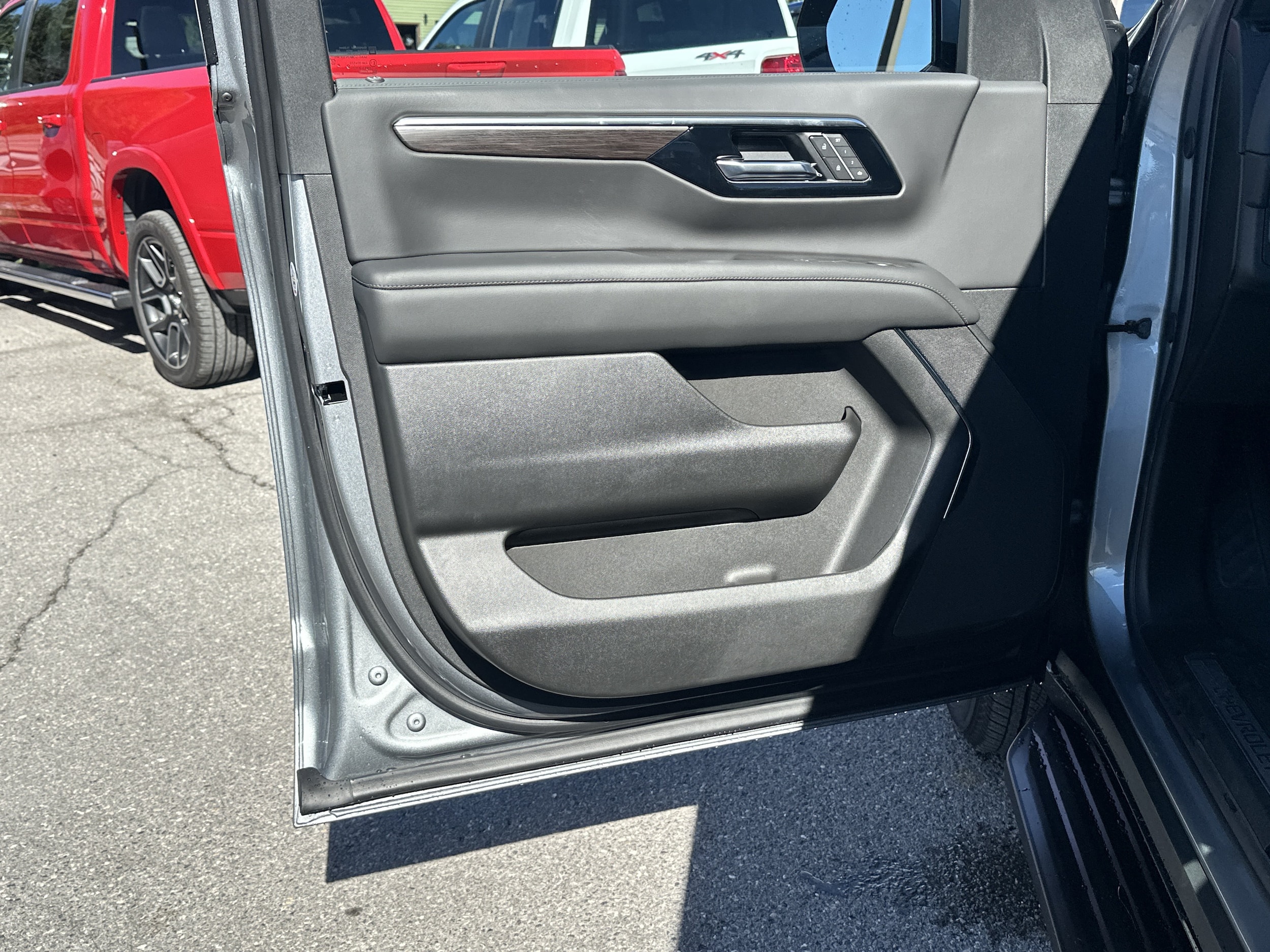 2027 Chevrolet Tahoe LT - Photo 13