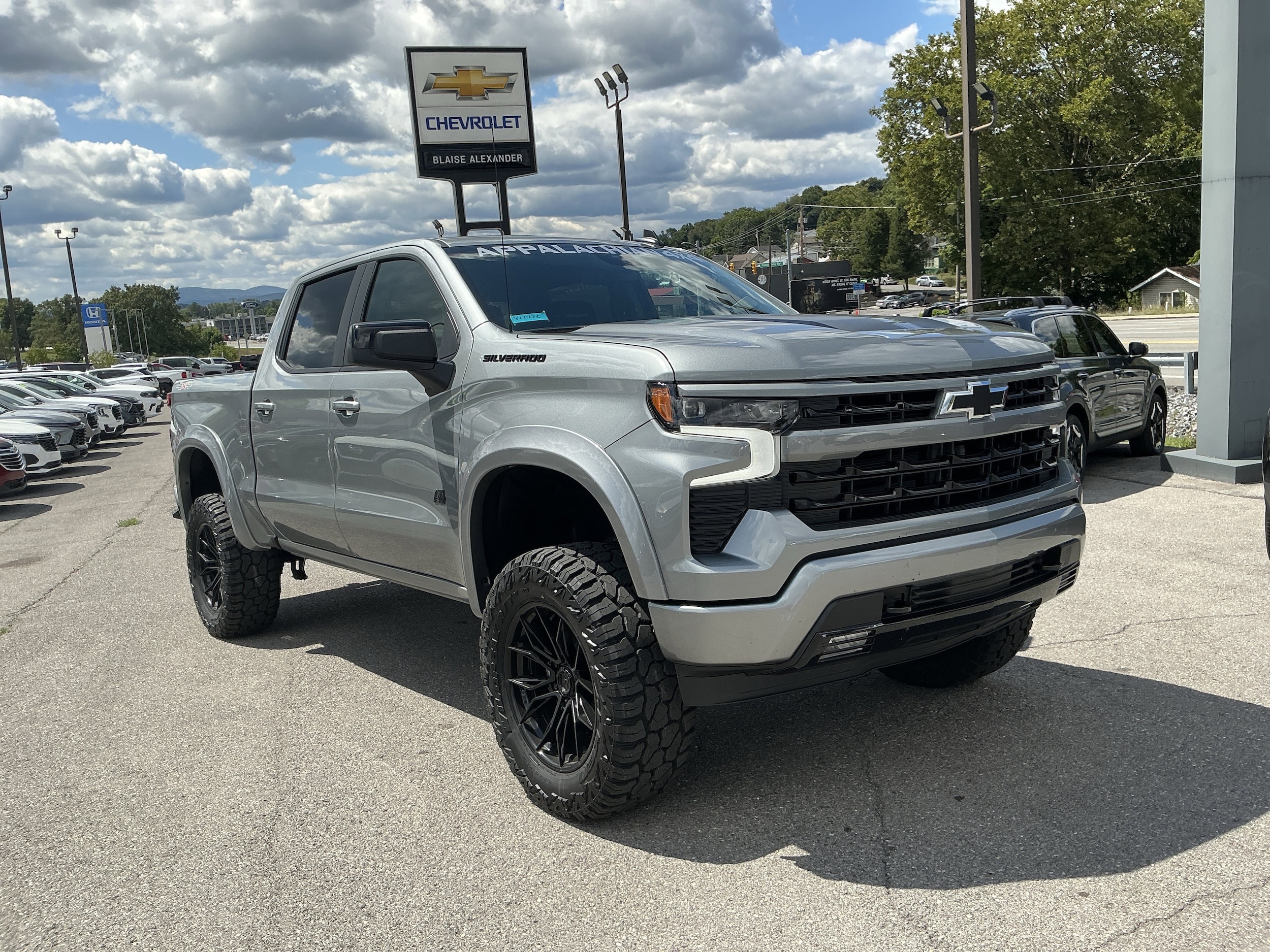 2025 Chevrolet Silverado 1500 RST