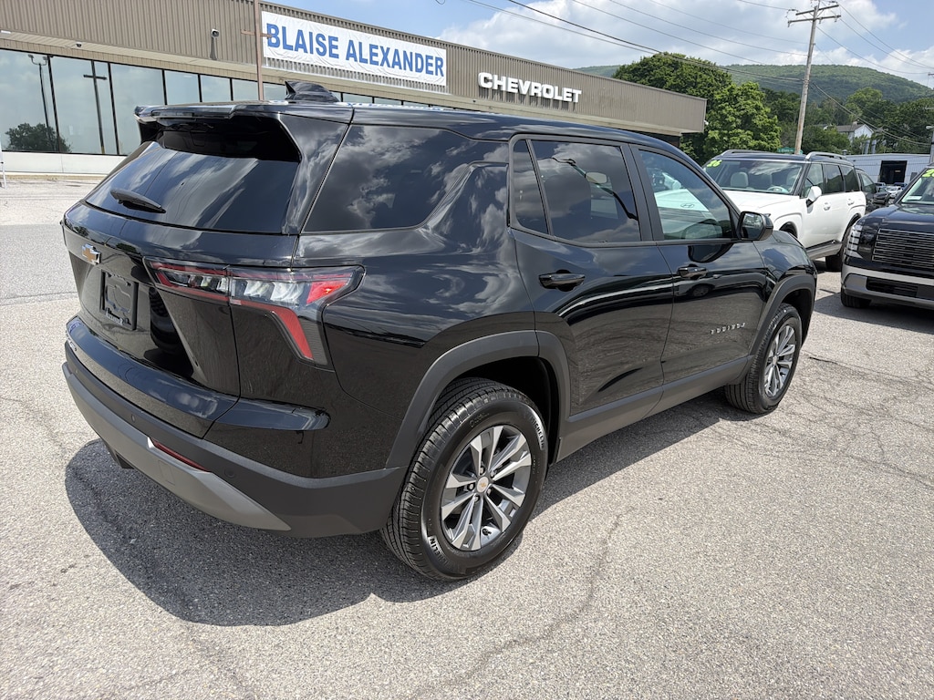 New 2026 Chevrolet Equinox LT SUV