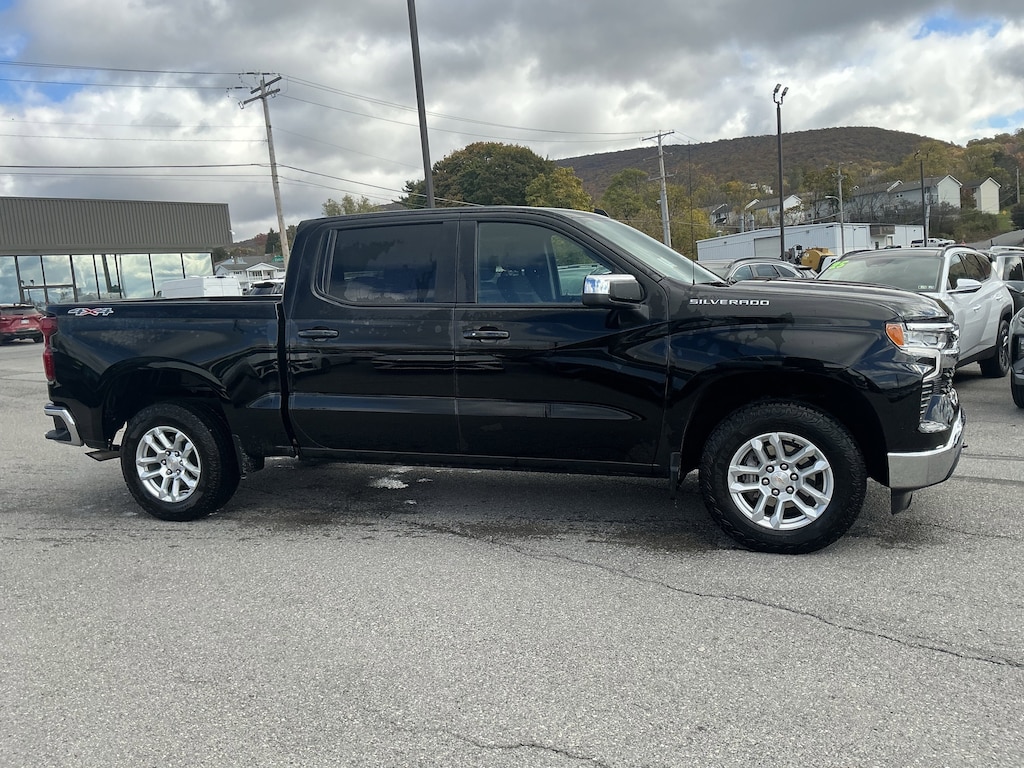 Used 2024 Chevrolet Silverado 1500 LT (2FL) Truck Crew Cab
