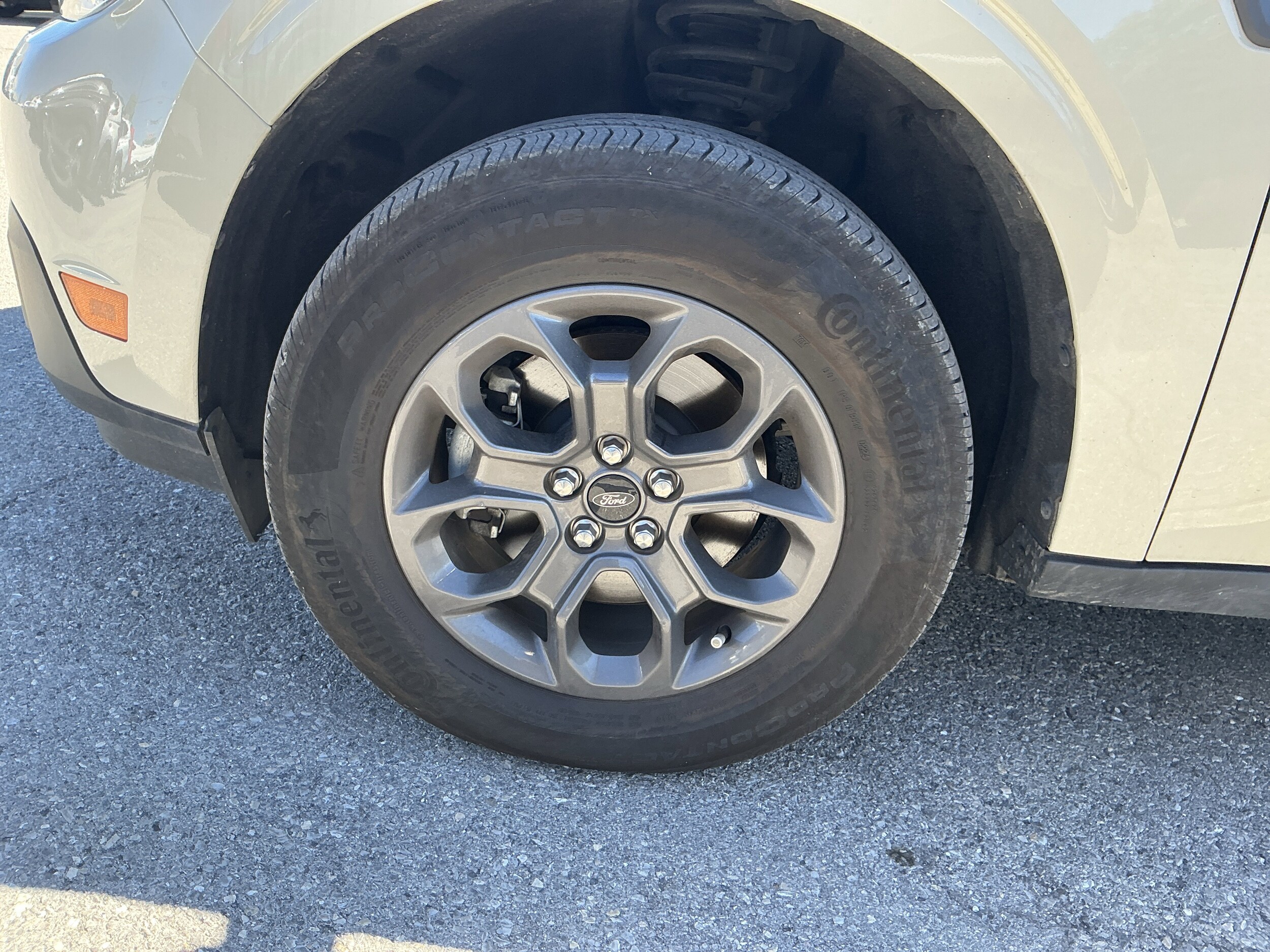 2024 Ford Maverick XLT photo 2