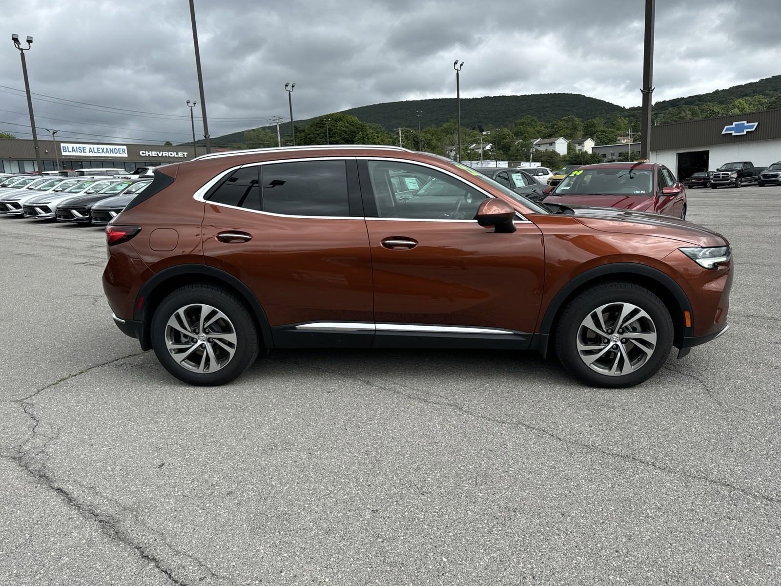 Used 2022 Buick Envision Essence with VIN LRBFZPR42ND067230 for sale in Altoona, PA