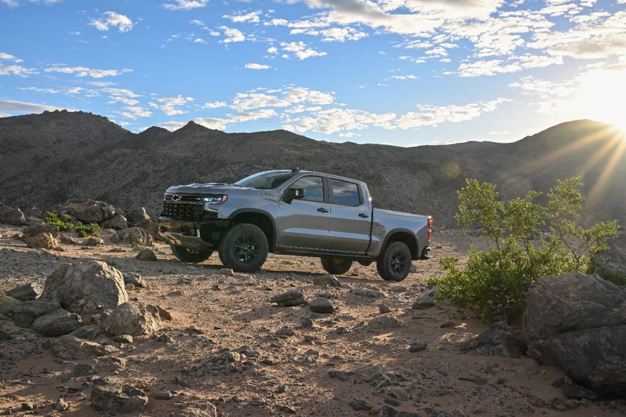 2024-chevrolet-silverado-zr2-tough.jpg