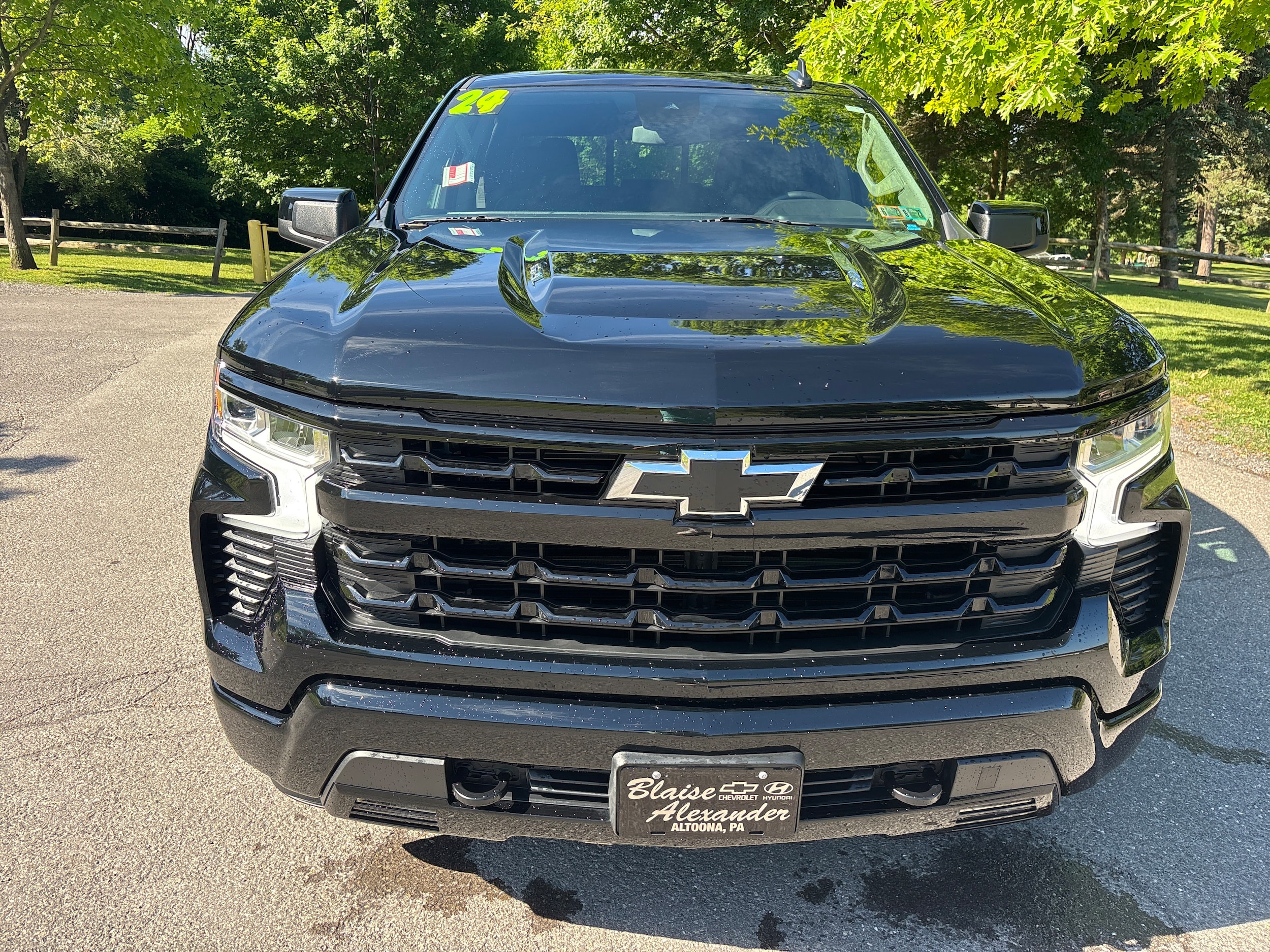 2024 Chevrolet Silverado 1500 RST - Photo 13