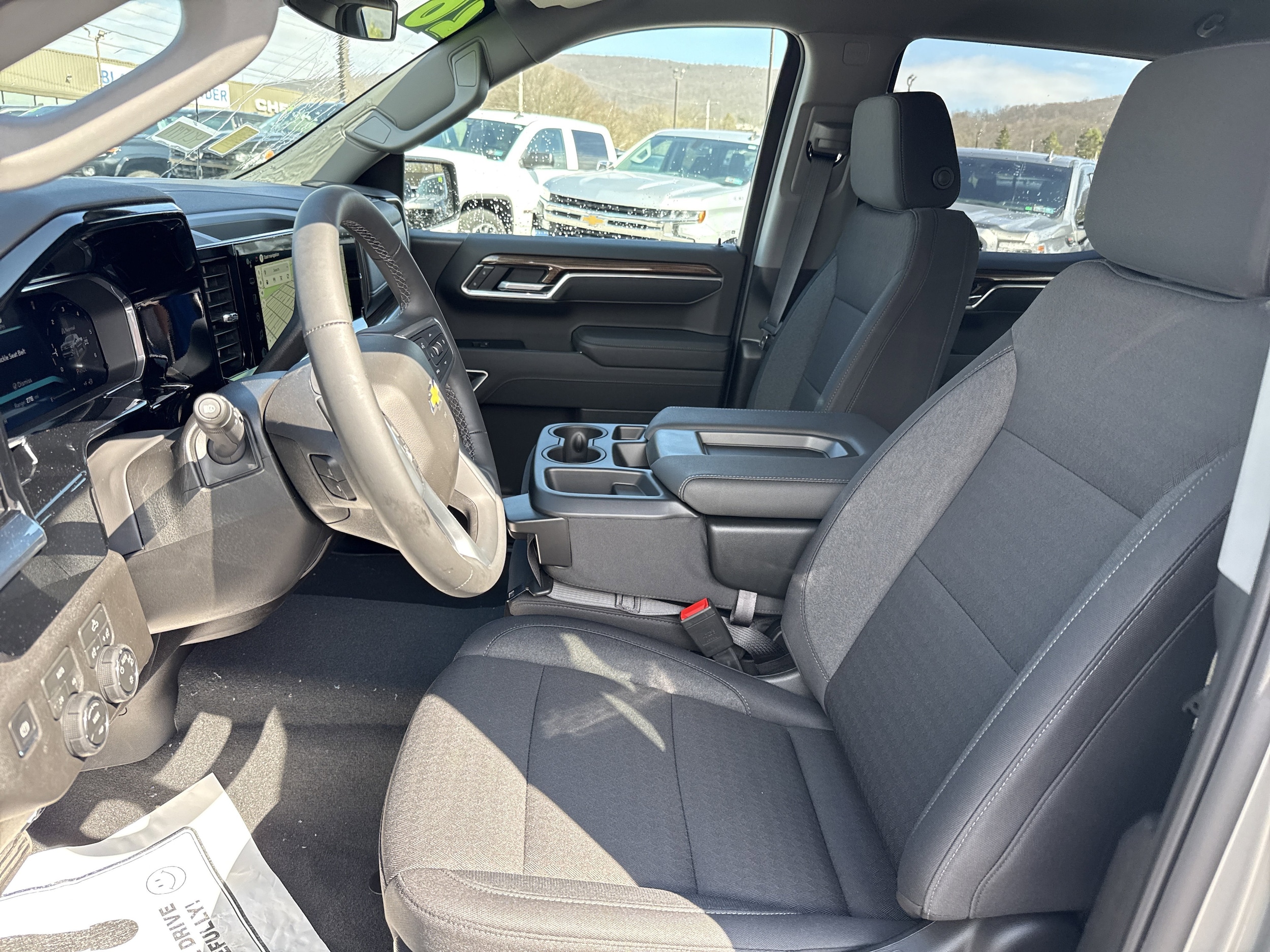 2026 Chevrolet Silverado 1500 LT - Photo 14