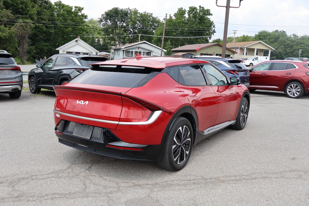 Used 2022 Kia EV6 Wind SUV