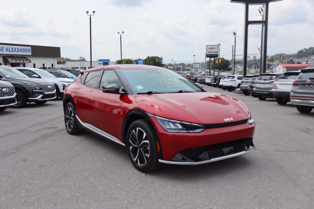 Used 2022 Kia EV6 Wind SUV
