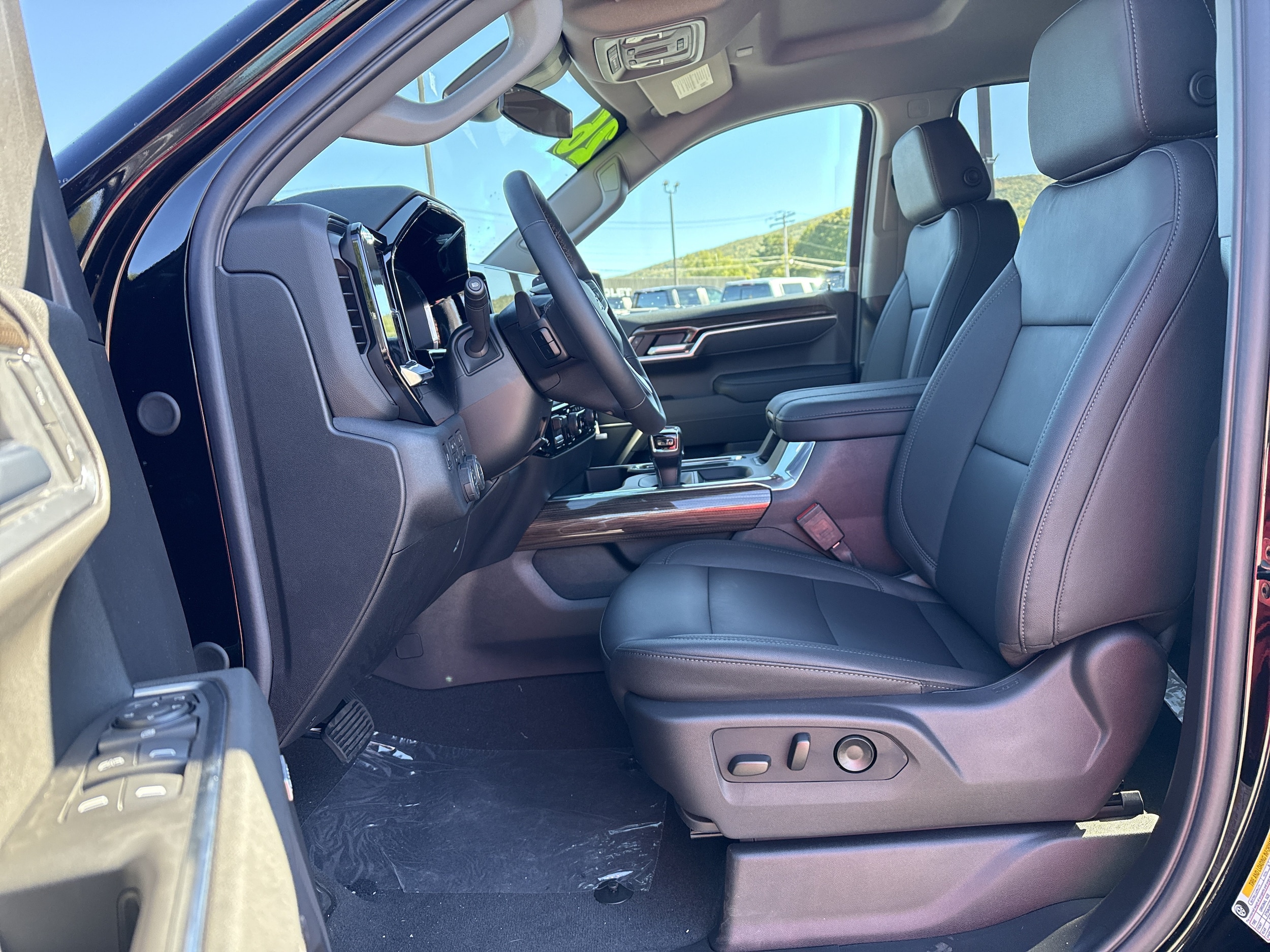 2026 Chevrolet Silverado 1500 RST - Photo 15