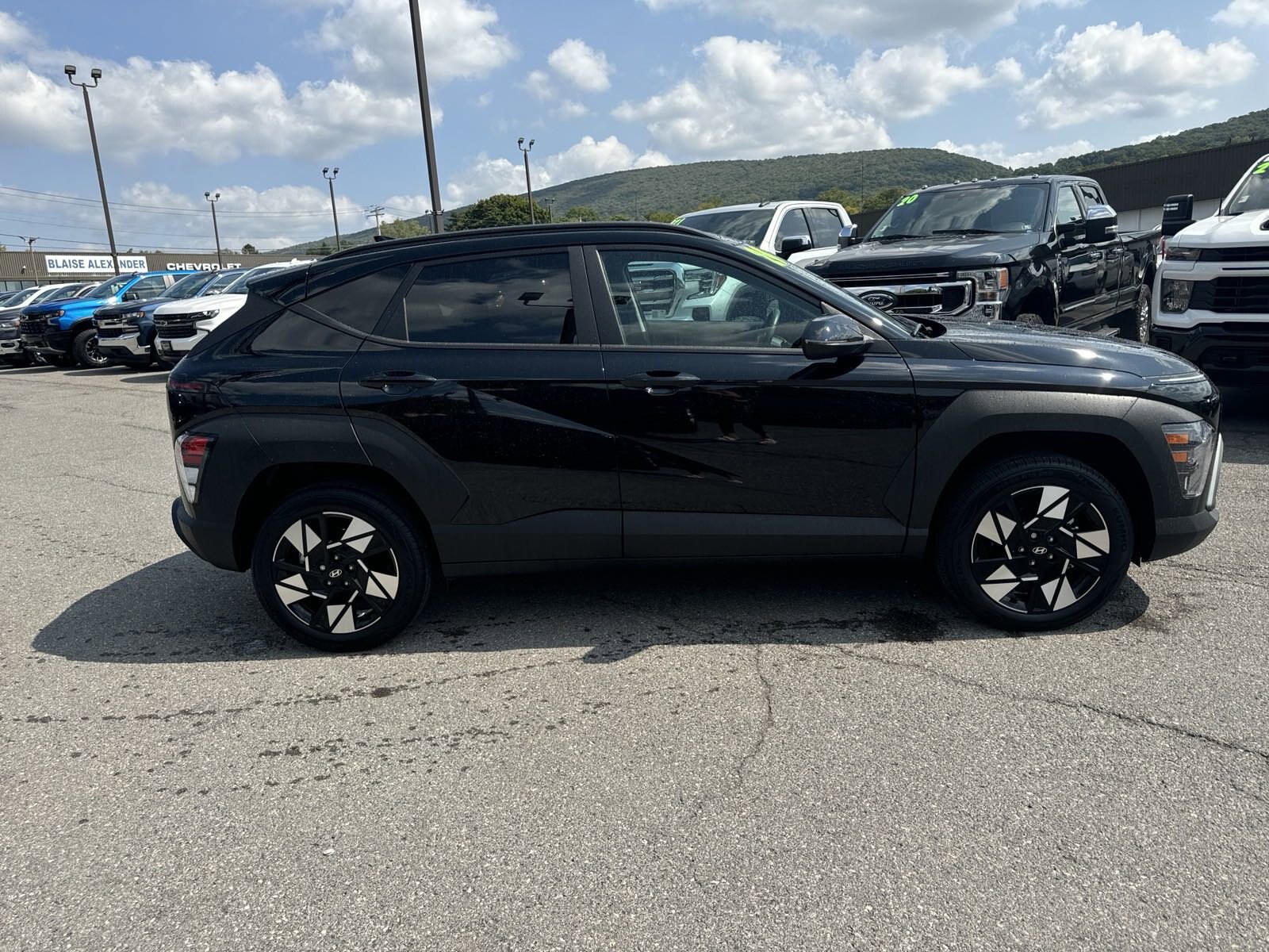 Used 2024 Hyundai Kona SEL with VIN KM8HBCAB6RU103844 for sale in Altoona, PA