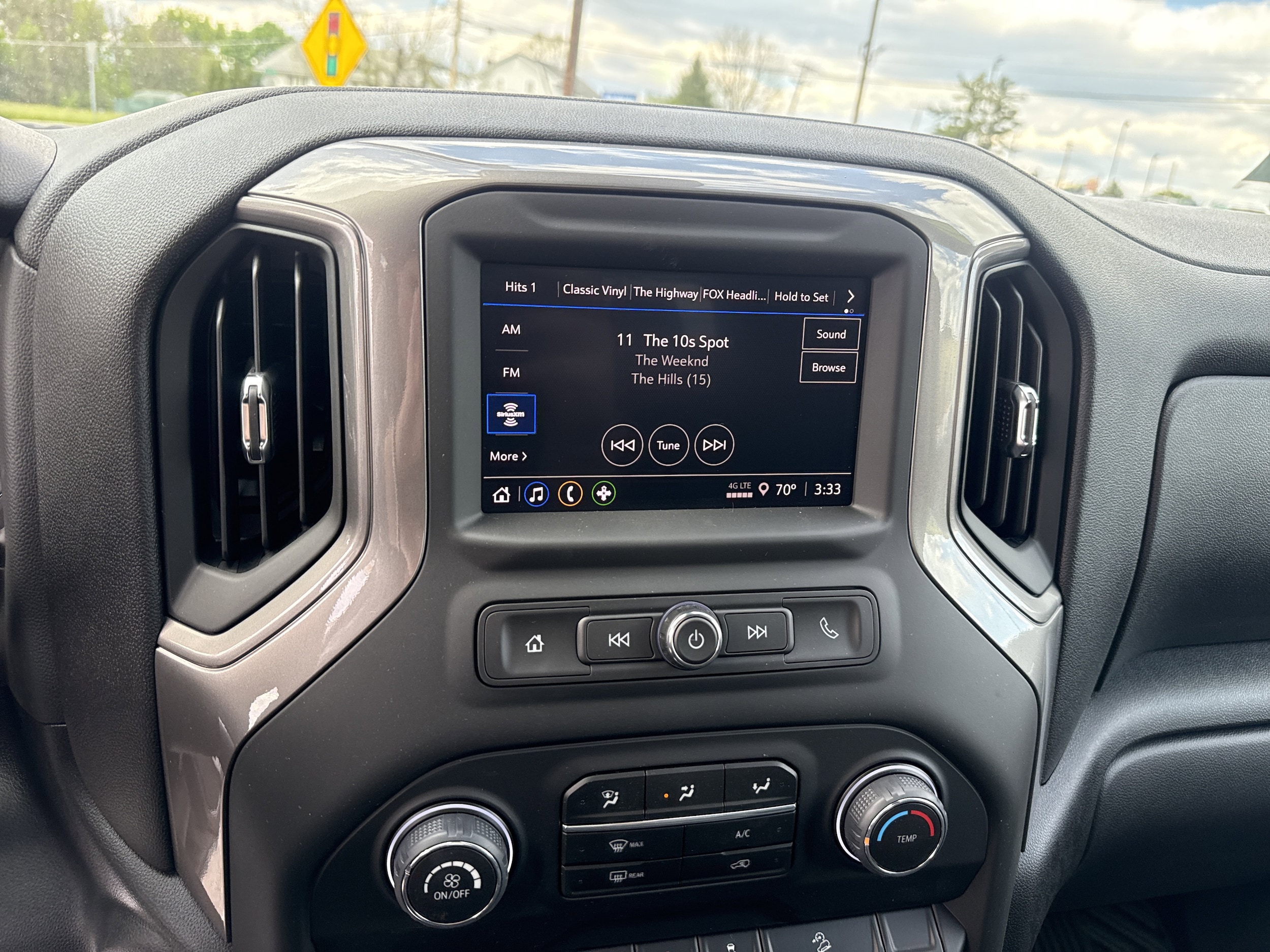 2026 Chevrolet Silverado 2500 HD Custom - Photo 25