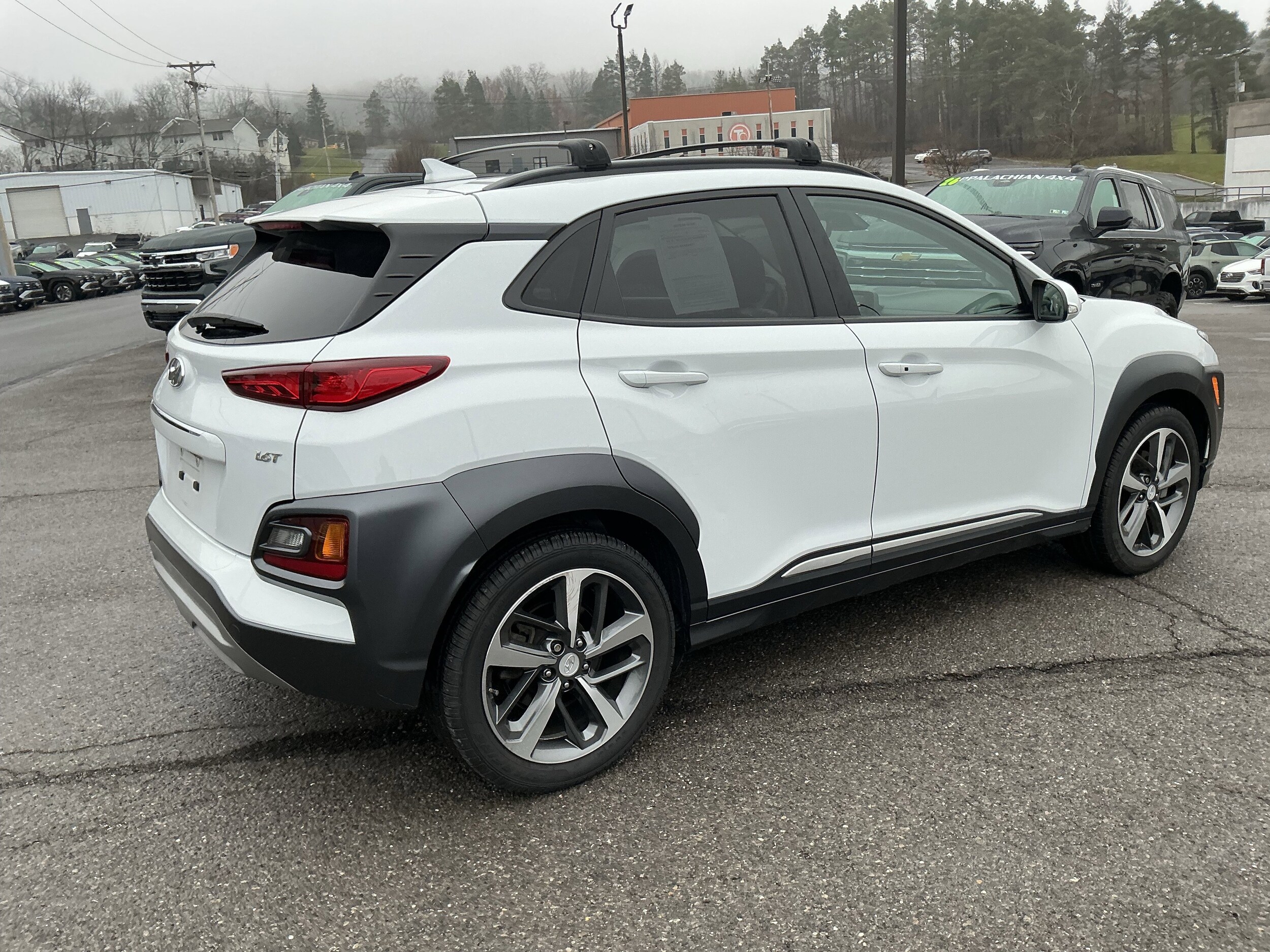 2021 Hyundai Kona Limited photo 3